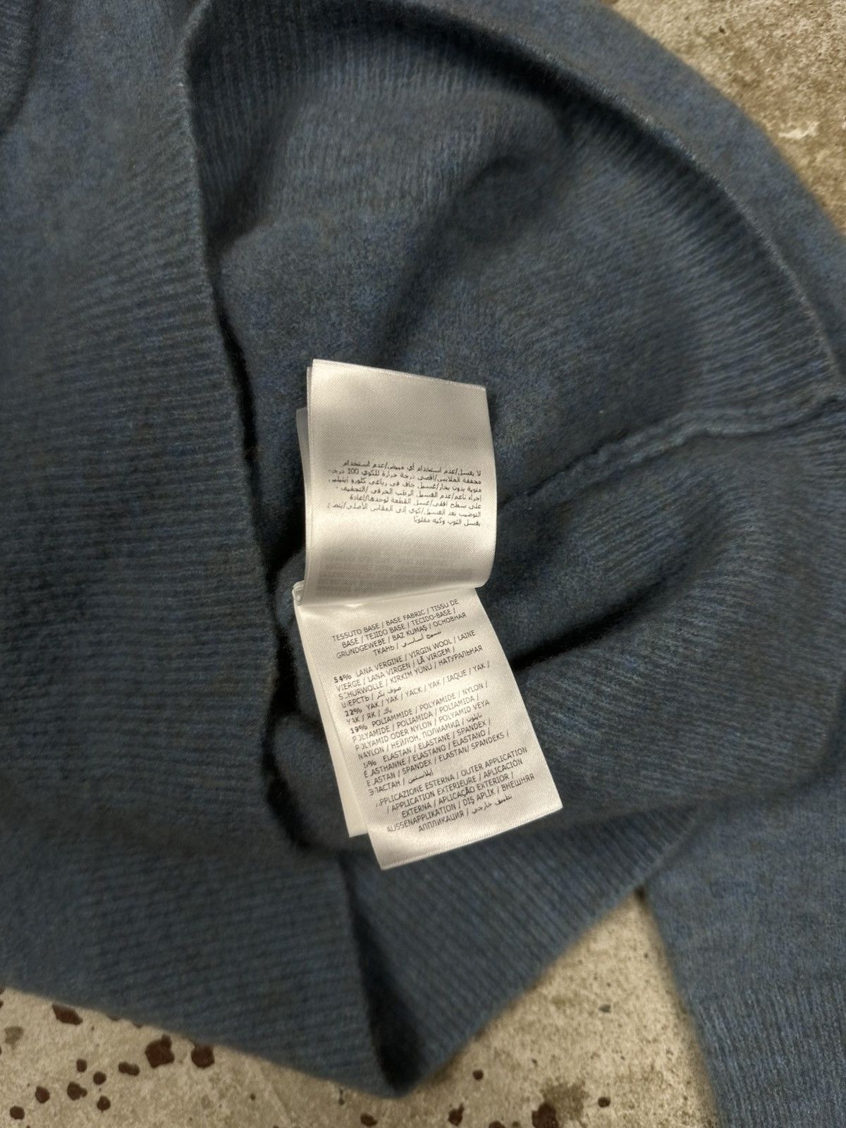 Moncler Moncler Wool Yak Big Logo Sweater Knit Jumper Luxury Size XS / US 0-2 / IT 36-38 - 9 Thumbnail