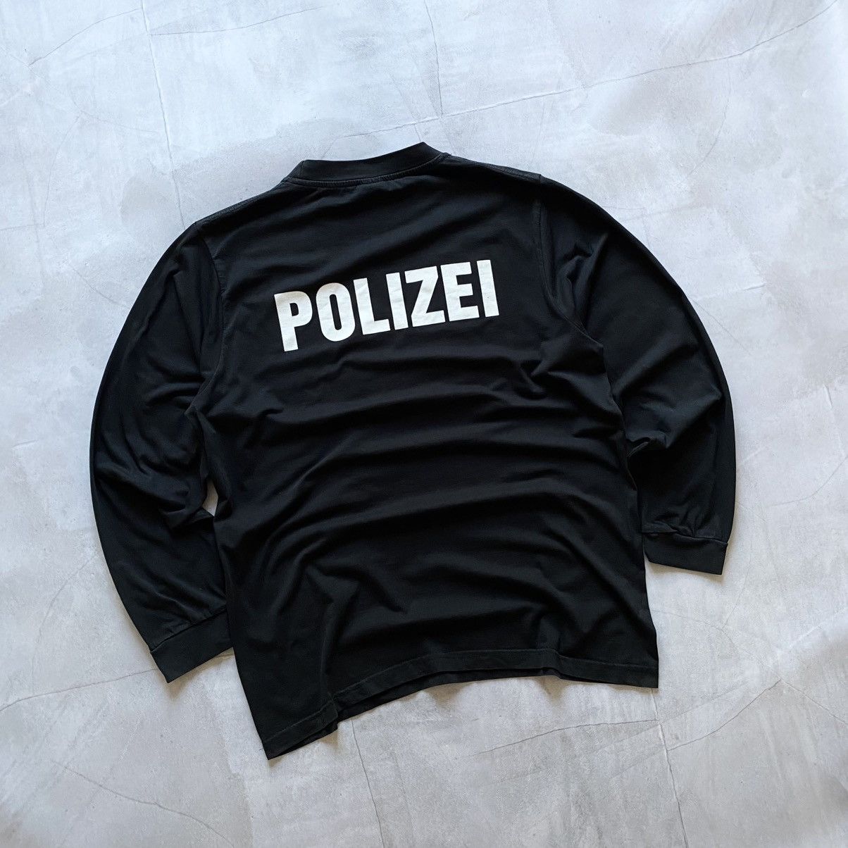 Vintage Vintage Polizei Vetements Style Oversized Long sleeve Tee Size US L / EU 52-54 / 3 - 1 Thumbnail
