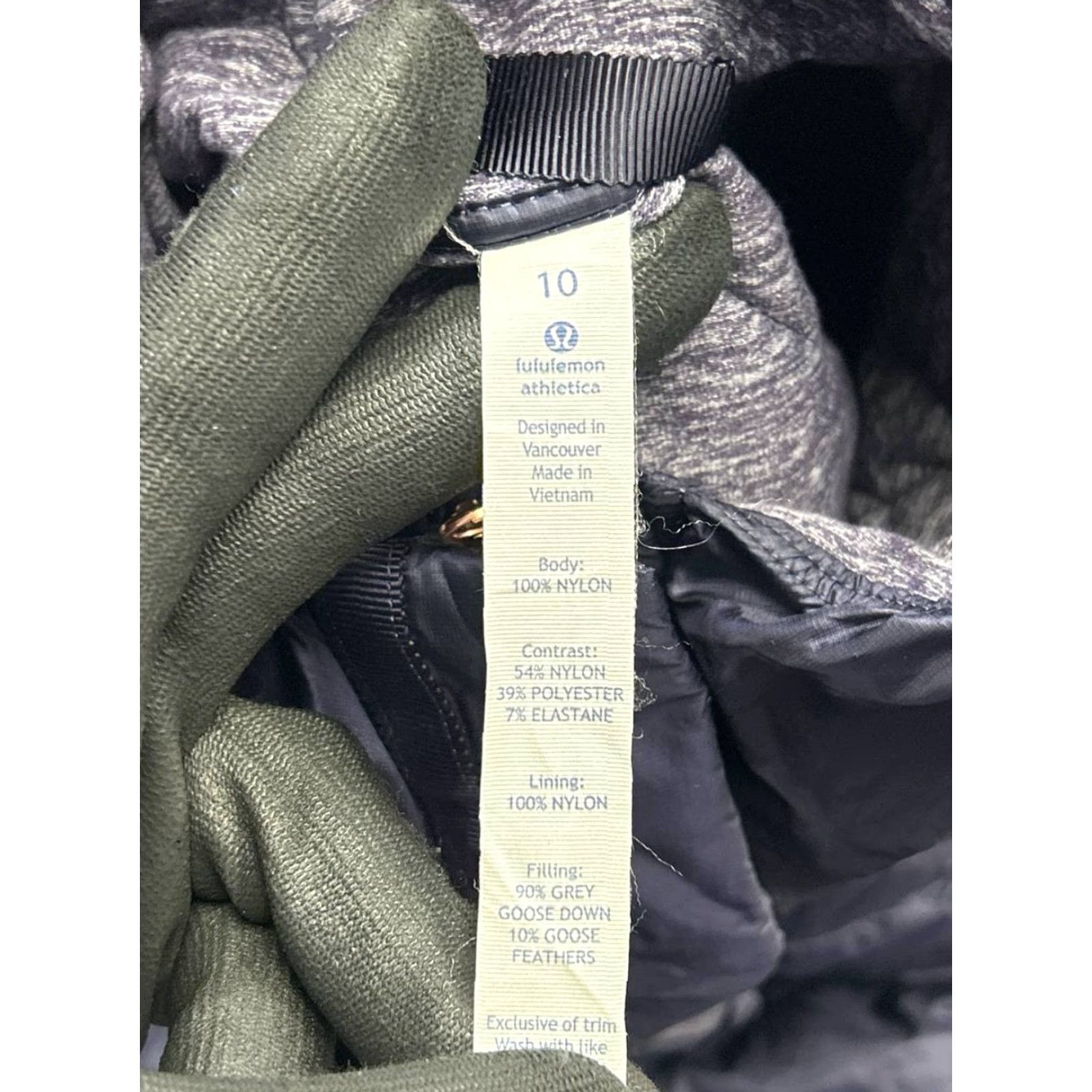 Lululemon Lululemon Down For A Run Jacket Womens 10 Purple Quarter Zip Puffer Size L / US 10 / IT 46 - 3 Thumbnail
