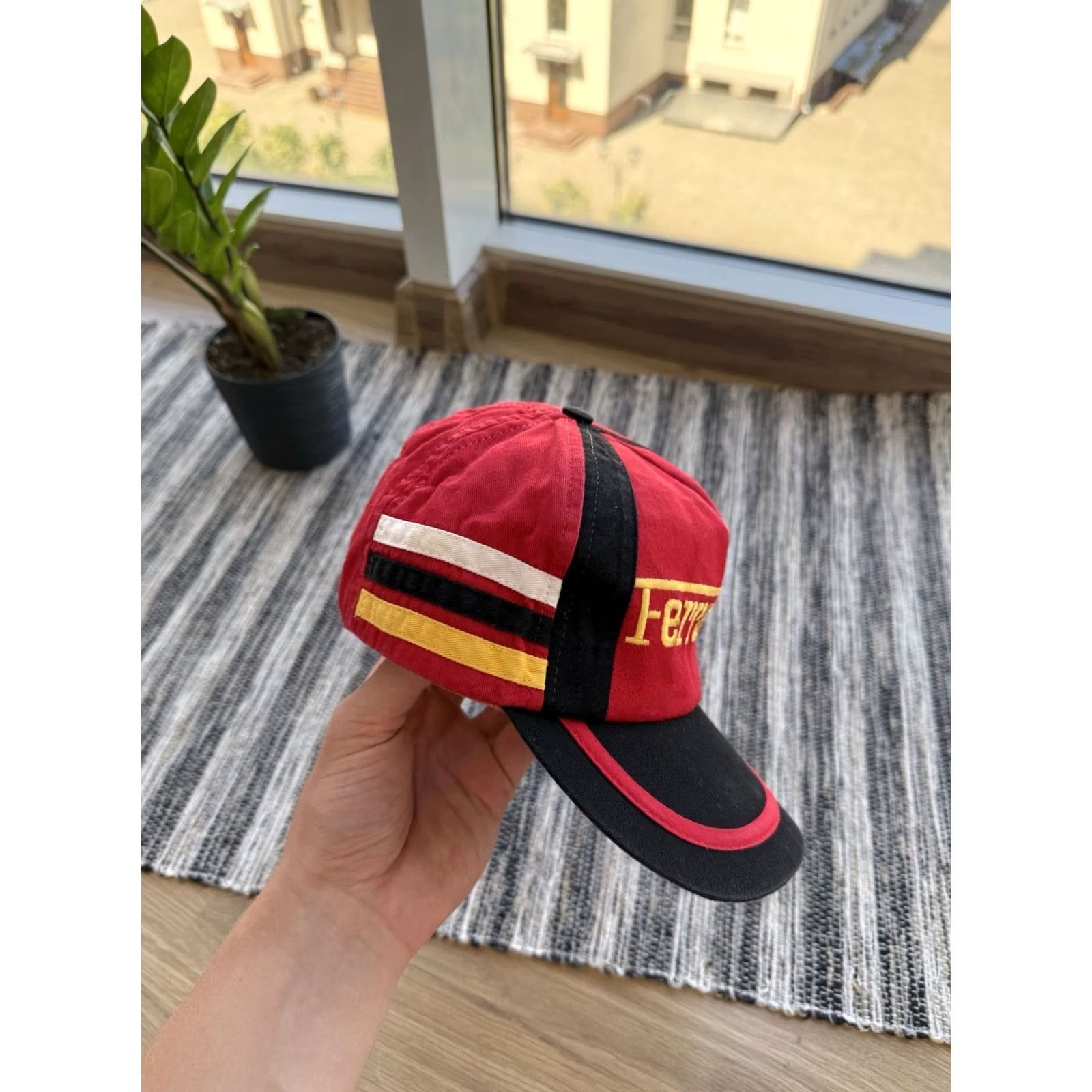 Ferrari VINTAGE Ferrari Racing Cap Hat Red Snapback 90s Scarse Rare Used Size 54 cm Size ONE SIZE - 3 Thumbnail
