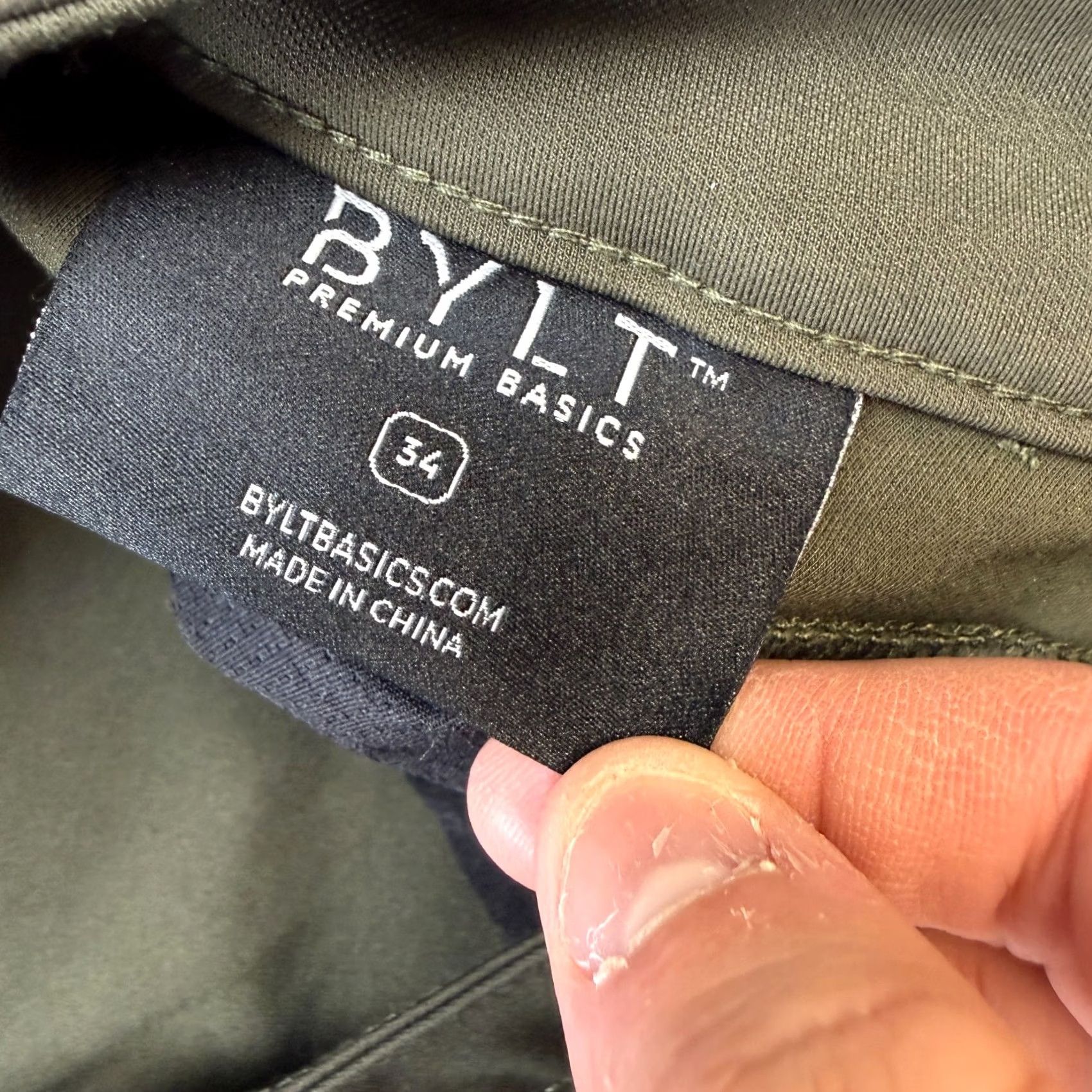 Vintage BYLT Every Day Pants 2.0 Mens 34 Green Chino Tapered Stretch 5-Pocket Casual Business Travel 30x32 Regular Mens Size US 34 / EU 50 - 6 Thumbnail