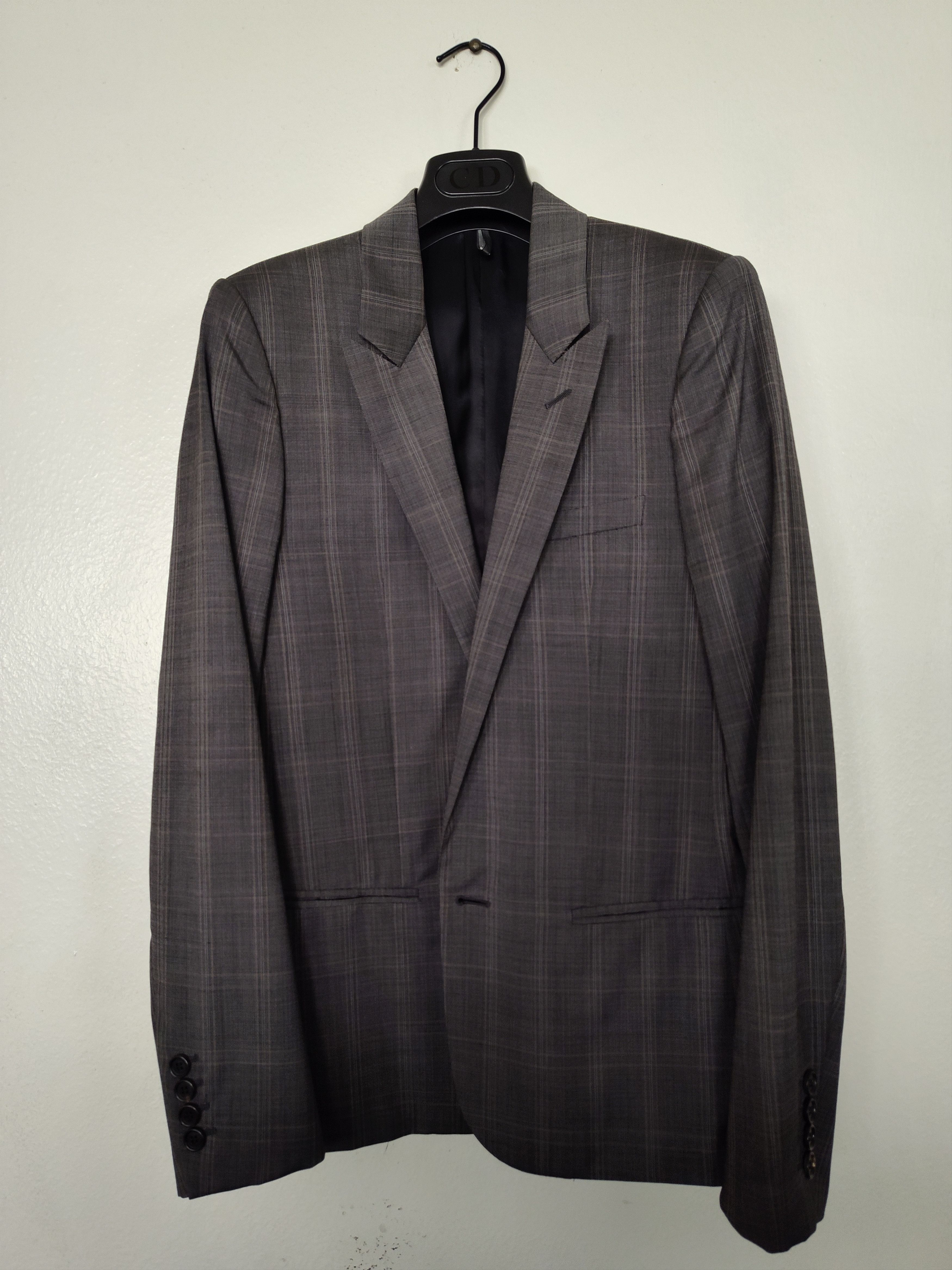 SS08 Hedi Super 1000s Classic One Button Peak Lapel