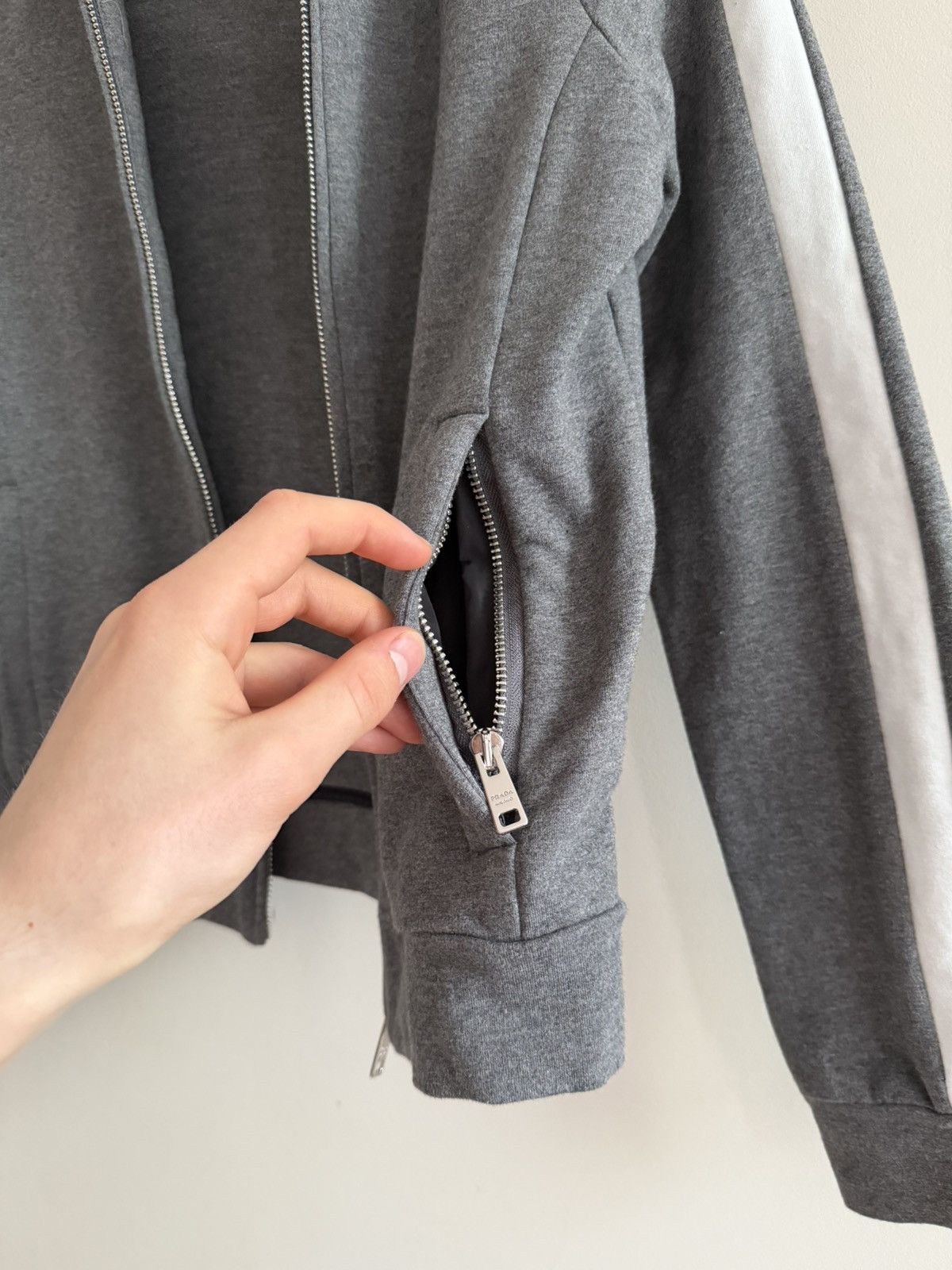Prada Prada Sport Zip Hoodie Jacket Size S / US 4 / IT 40 - 5 Thumbnail