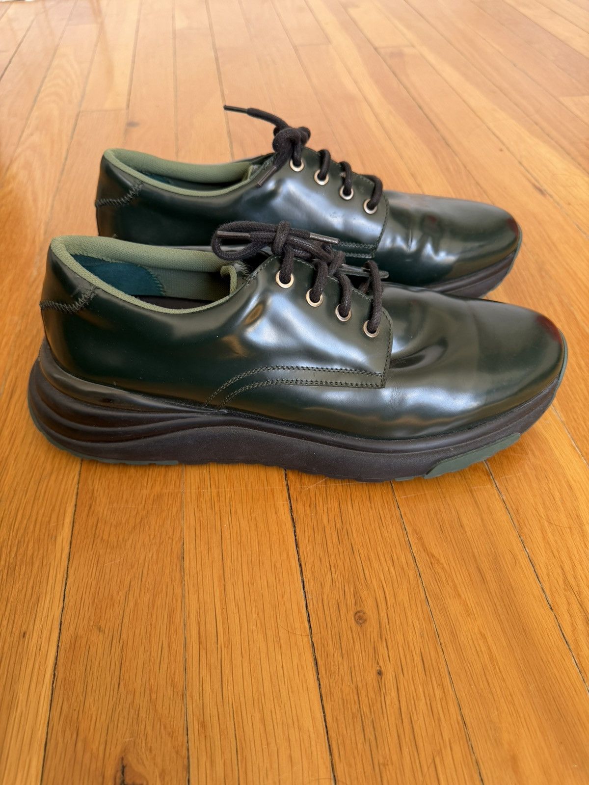 Salvatore Ferragamo Green Leather Derby Ferragamo Shoes Size US 9.5 / EU 42-43 - 1 Thumbnail