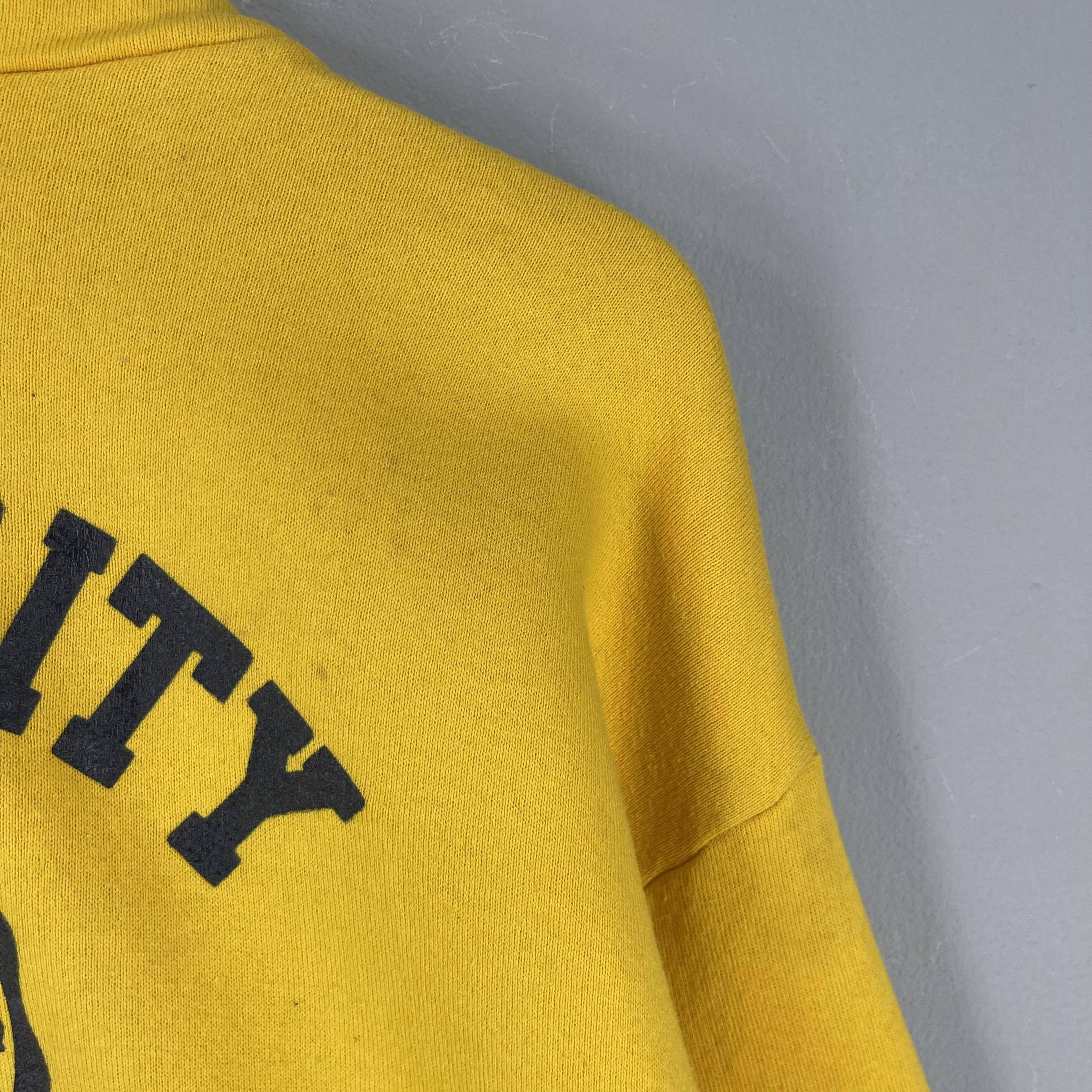 Vintage Vintage 90s UNIVERSITY Of MICHIGAN Spellout Pullover Hoodie Size US M / EU 48-50 / 2 - 6 Thumbnail