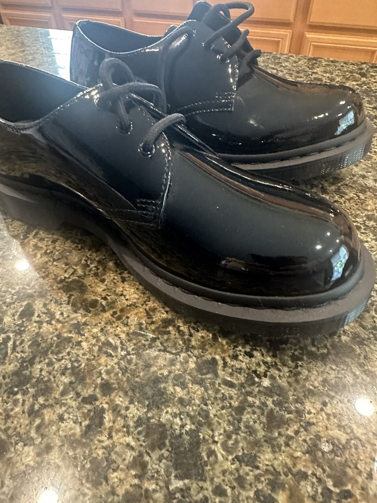 Dr. Martens Dr. Martens 26893 Black Women’s shoes size 9 NWOT NWOB Size US 9 / IT 39 - 3 Thumbnail
