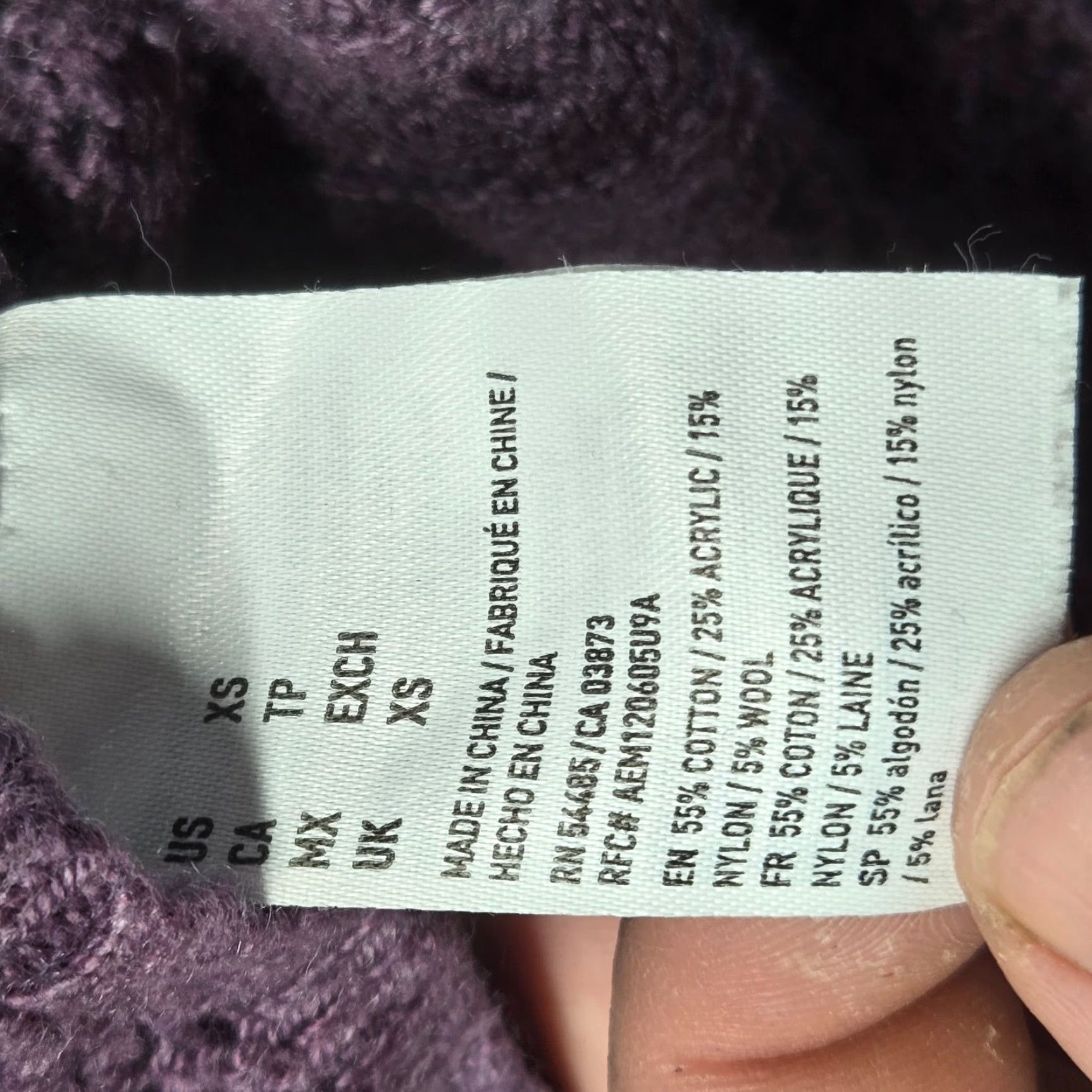 American Eagle Outfitters American Eagle Purple Fade Lightweight Sweater Long Sleeve Adult XS Womens Size XS / US 0-2 / IT 36-38 - 3 Thumbnail