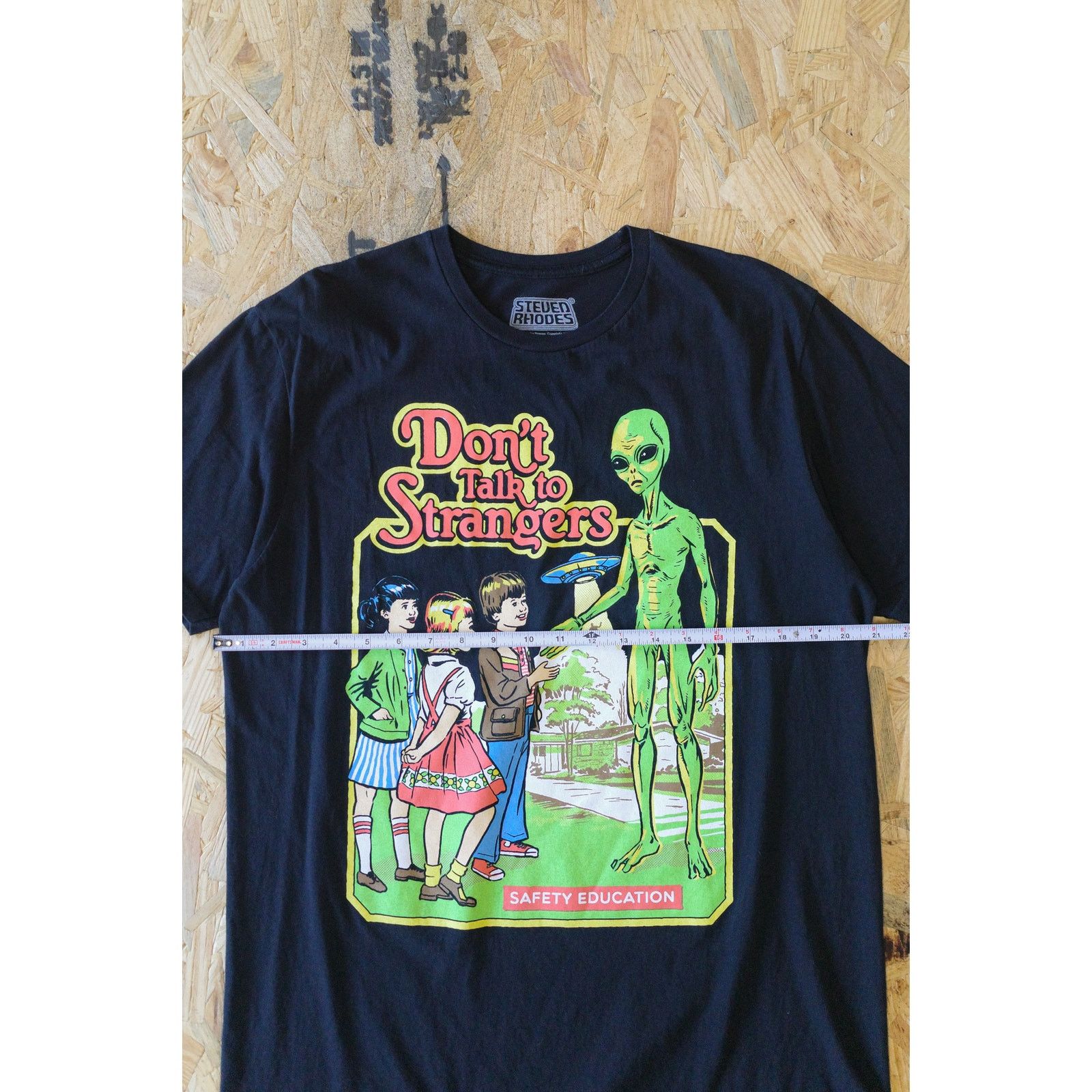 Vintage Vintage Steven Rhodes Art Tee T-Shirt, Black - Large Size US L / EU 52-54 / 3 - 6 Thumbnail