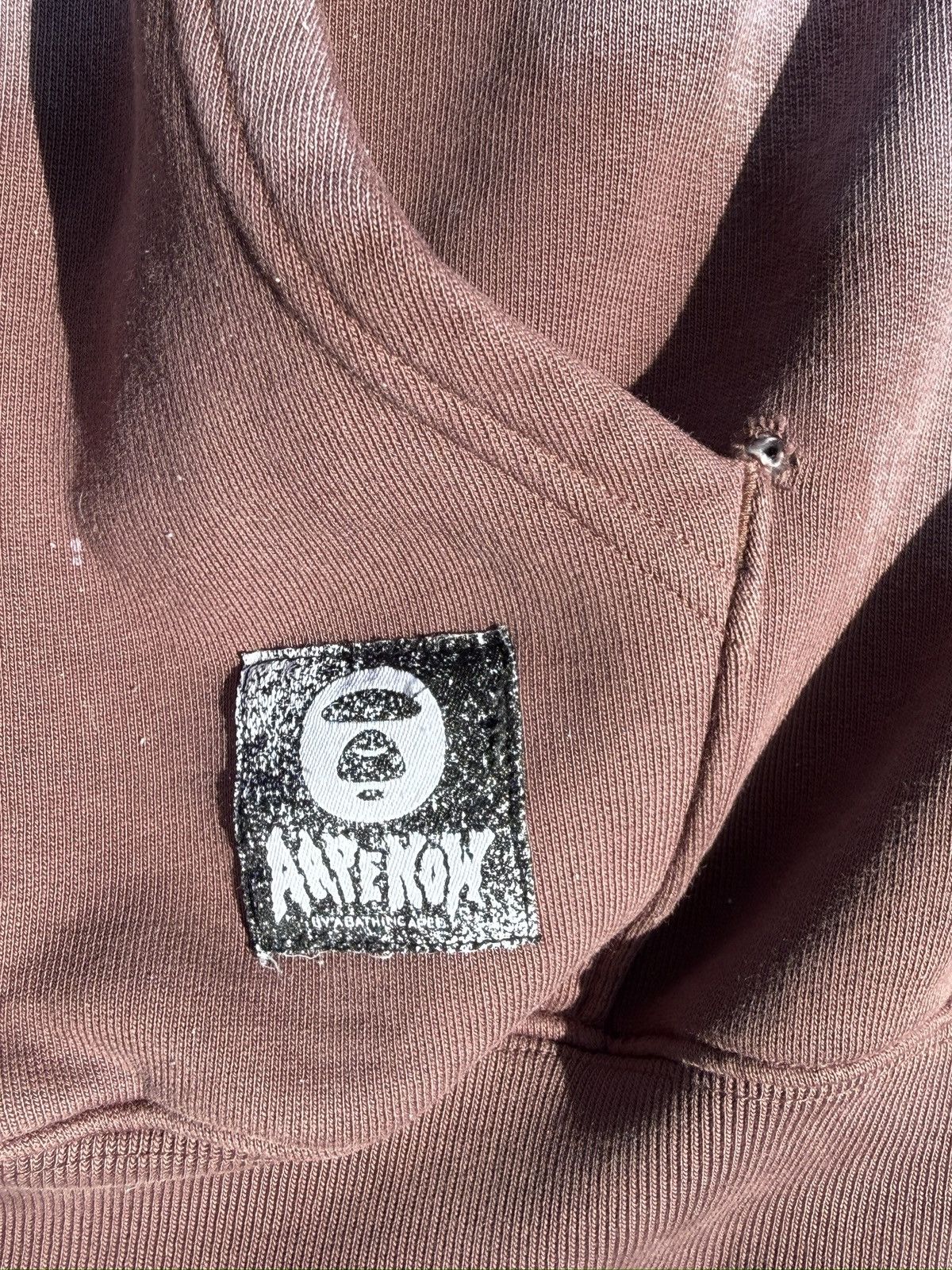 Aape AAPE - BAPE UNVS Hoodie in Brown Size US XL / EU 56 / 4 - 7 Thumbnail
