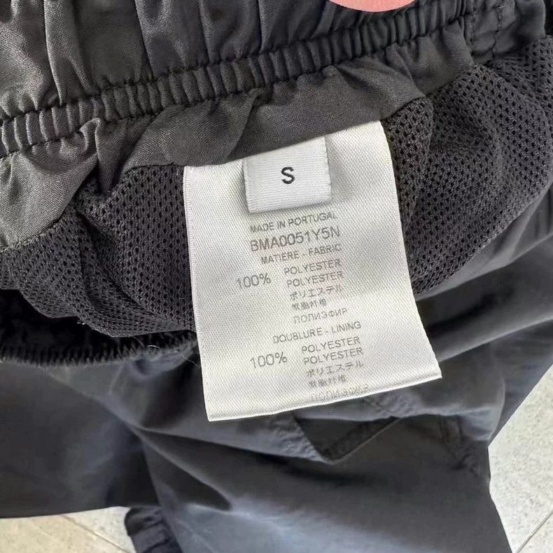 Givenchy Givenchy SizeS Logo Shorts, size S Size US 29 - 4 Thumbnail