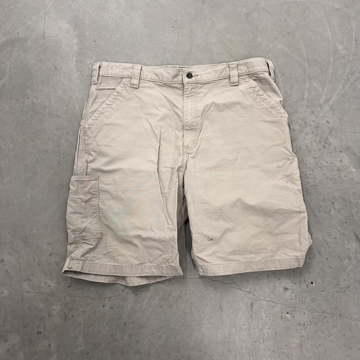 Carhartt × Vintage Vintage Carhartt Carpenter Shorts Beige Essential Workwear Size US 40 / EU 56 - 2 Thumbnail