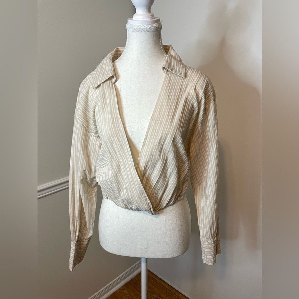 Other Dynamite Faux Wrap Low Cut Crop Top M Size M / US 6-8 / IT 42-44 - 2 Thumbnail