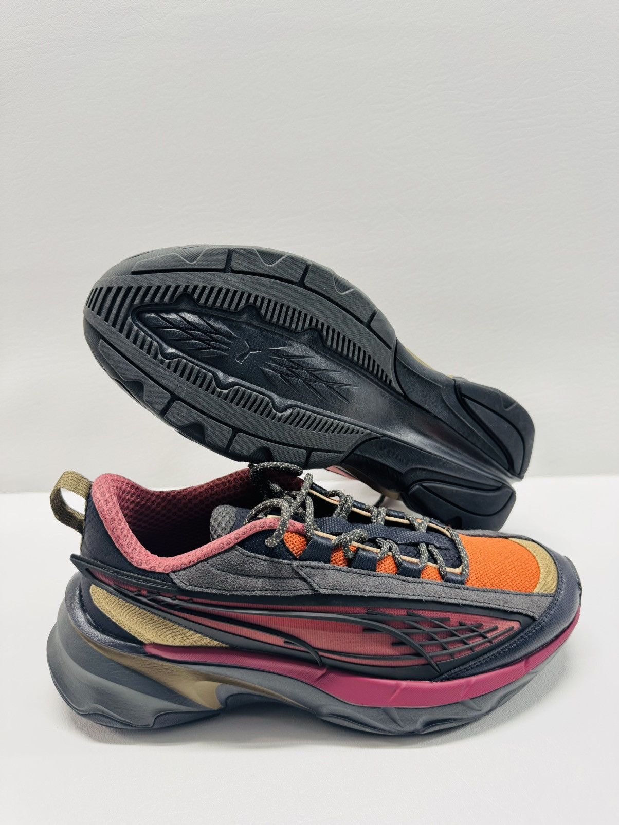 Puma Puma Carbon Particle Shoes Size US 10 / EU 43 - 1 Thumbnail