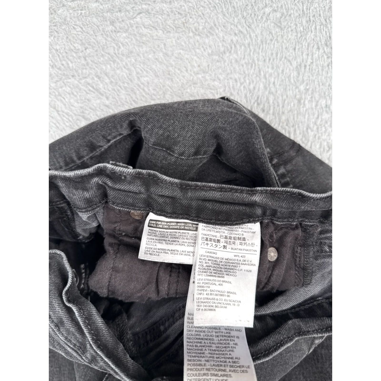 Levi's VINTAGE Levi's 512 Jeans Men Slim Taper 27x27 Black Denim 512 Levi's 500 Series Jeans Mens Slim Size US 30 / EU 46 - 7 Thumbnail