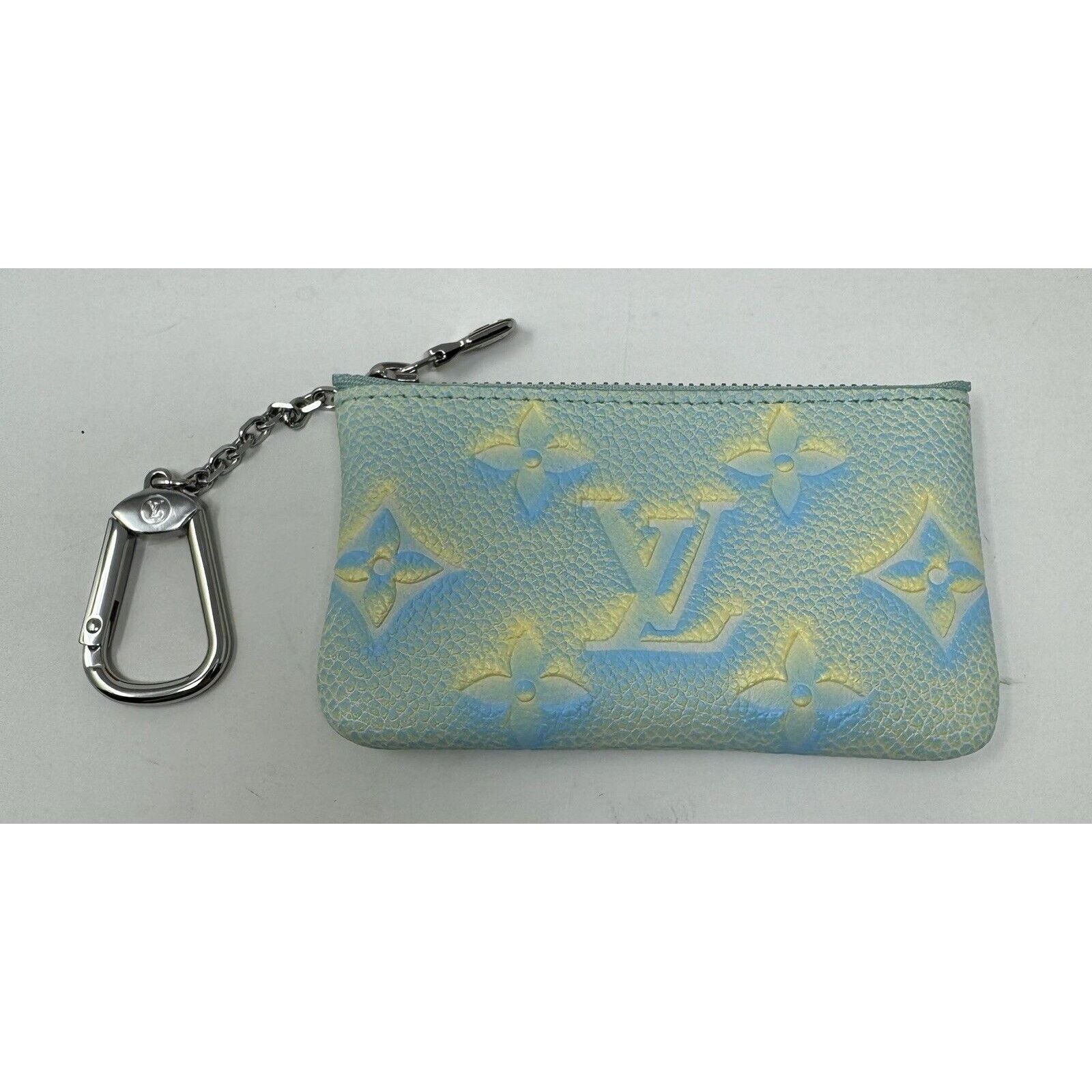Louis Vuitton Louis Vuitton STARDUST Key Pouch LIMITED EDITION M81297 Size ONE SIZE - 1 Thumbnail