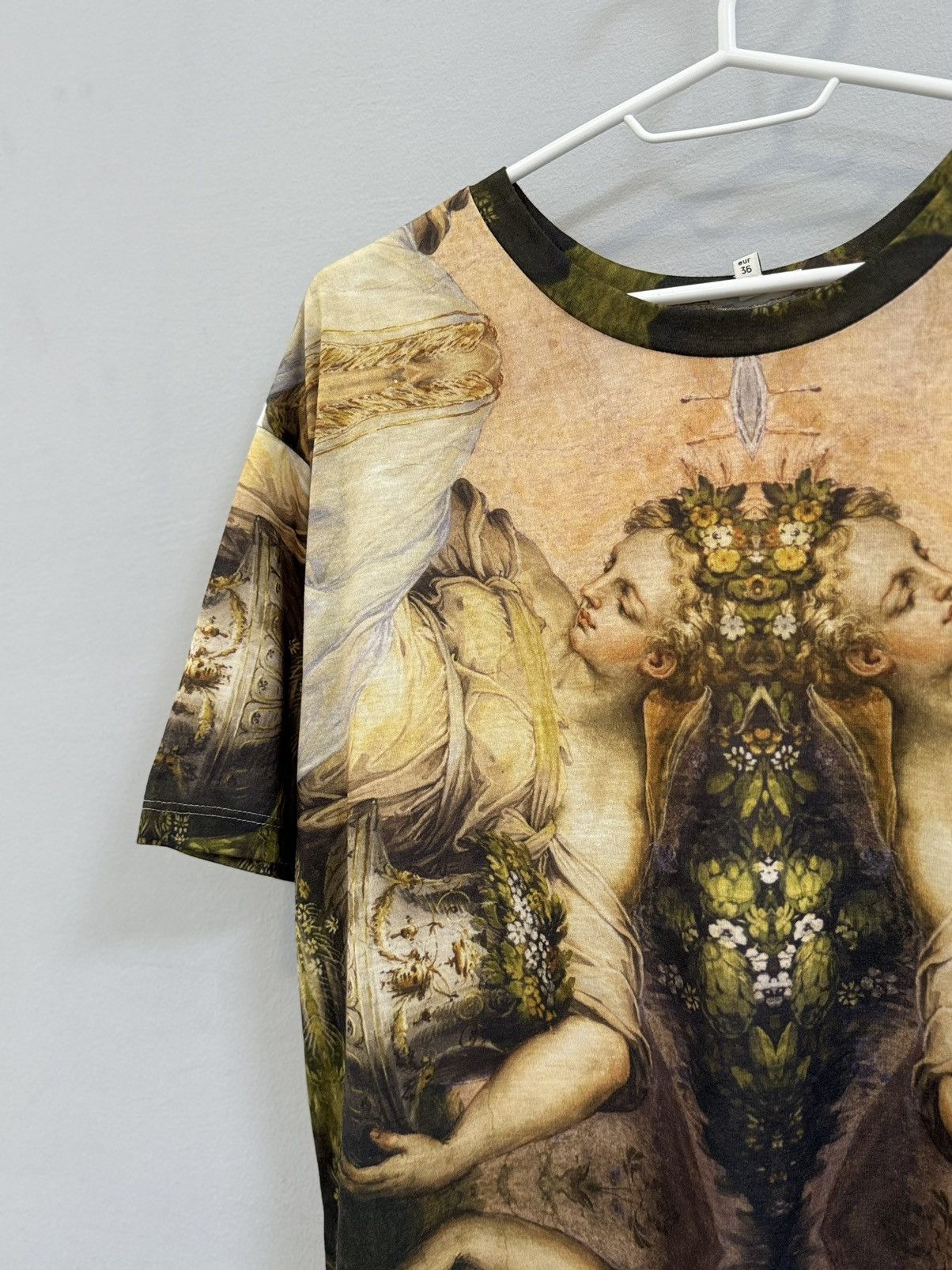 Japanese Brand Very crazy Renaissance painting T-shirt full print HYPE Y2K Size US L / EU 52-54 / 3 - 5 Thumbnail