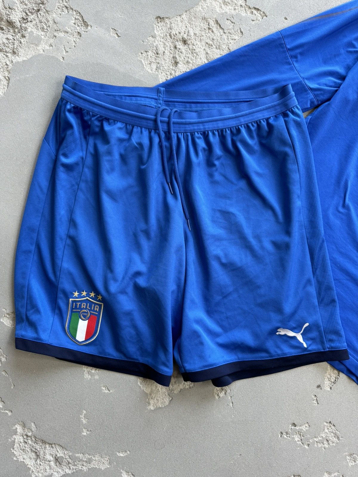 Puma × Vintage 90s Puma Italia Vintage Track Suit Shorts + Jacket Size US L / EU 52-54 / 3 - 7 Thumbnail