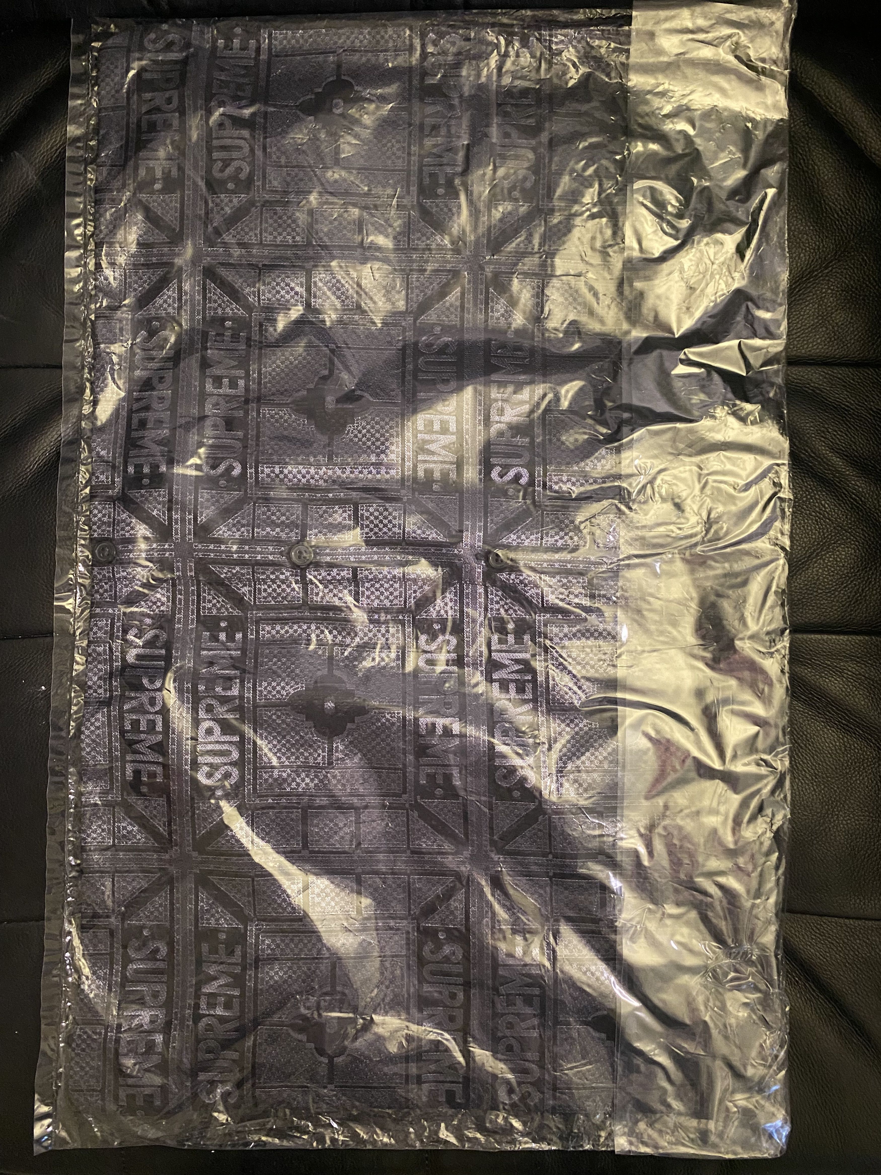 Supreme Supreme Tray Jacquard S/S Shirt Size US L / EU 52-54 / 3 - 3 Thumbnail