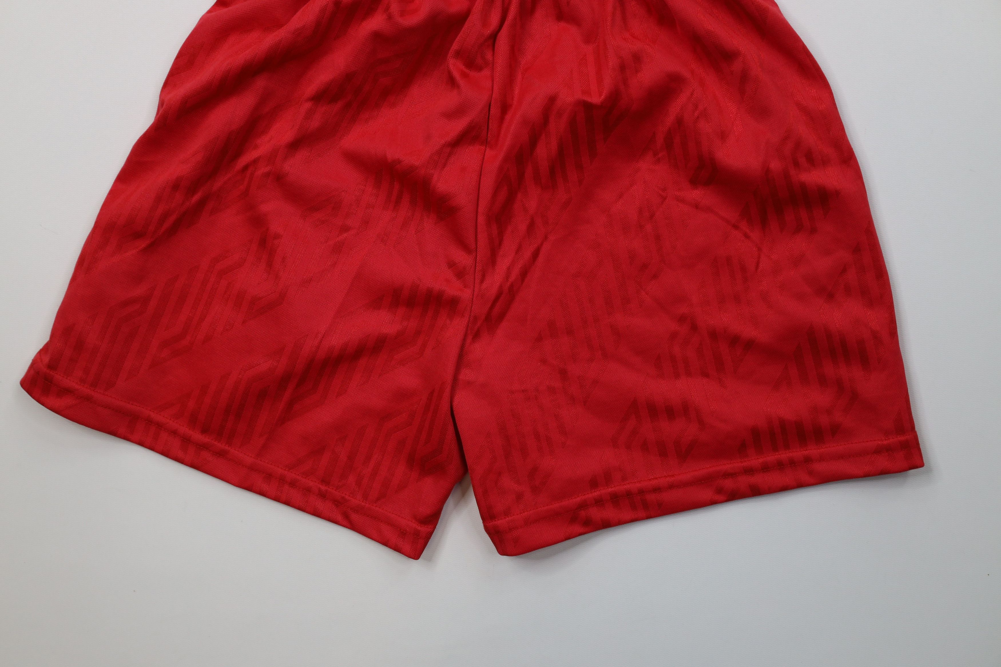 Vintage Vintage 90s Streetwear Soccer Shorts Red Polyester USA Size US 30 / EU 46 - 10 Thumbnail