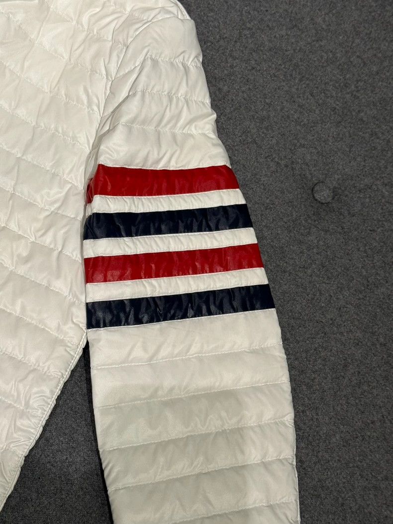 Thom Browne Thom Browne White four-bar hooded down jacket 2503-Nextarr Size US S / EU 44-46 / 1 - 6 Thumbnail