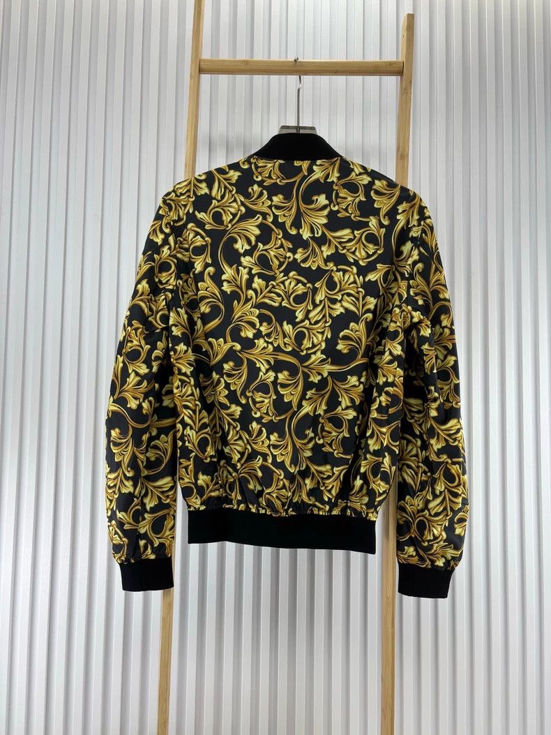 Versace Versace Black gold baroque vine Size US M / EU 48-50 / 2 - 2 Thumbnail