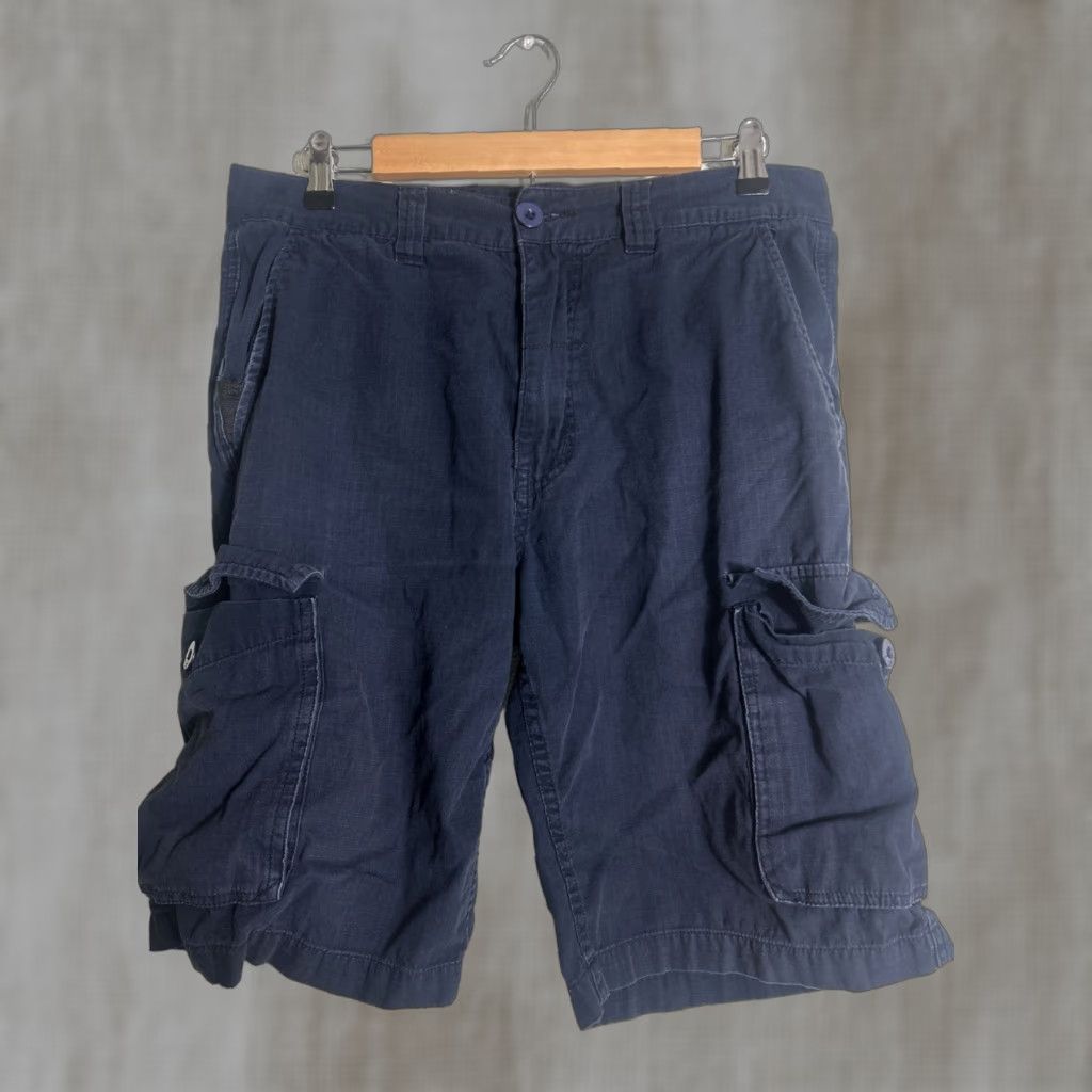 Vintage LRG Cargo Shorts Men’s Navy Blue 32x11 Regular Fit 32 Mens Cargo Shorts Blue 90s? Size US 32 / EU 48 - 1 Thumbnail