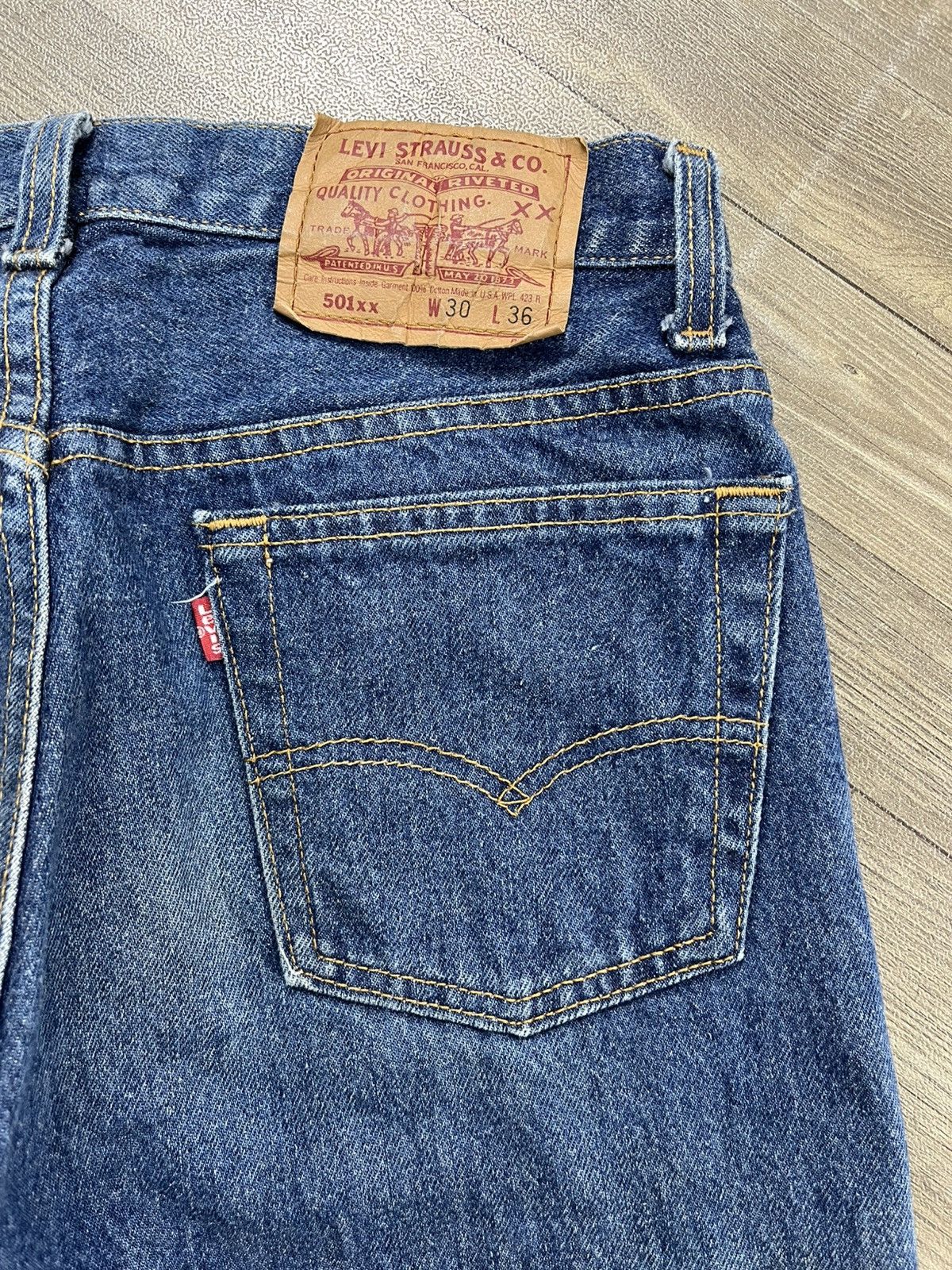 Levi's Vintage Clothing 🇺🇸1990s Vintage Levis 501XX 30x36 Straight Leg Blue Jeans Size US 30 / EU 46 - 16 Thumbnail