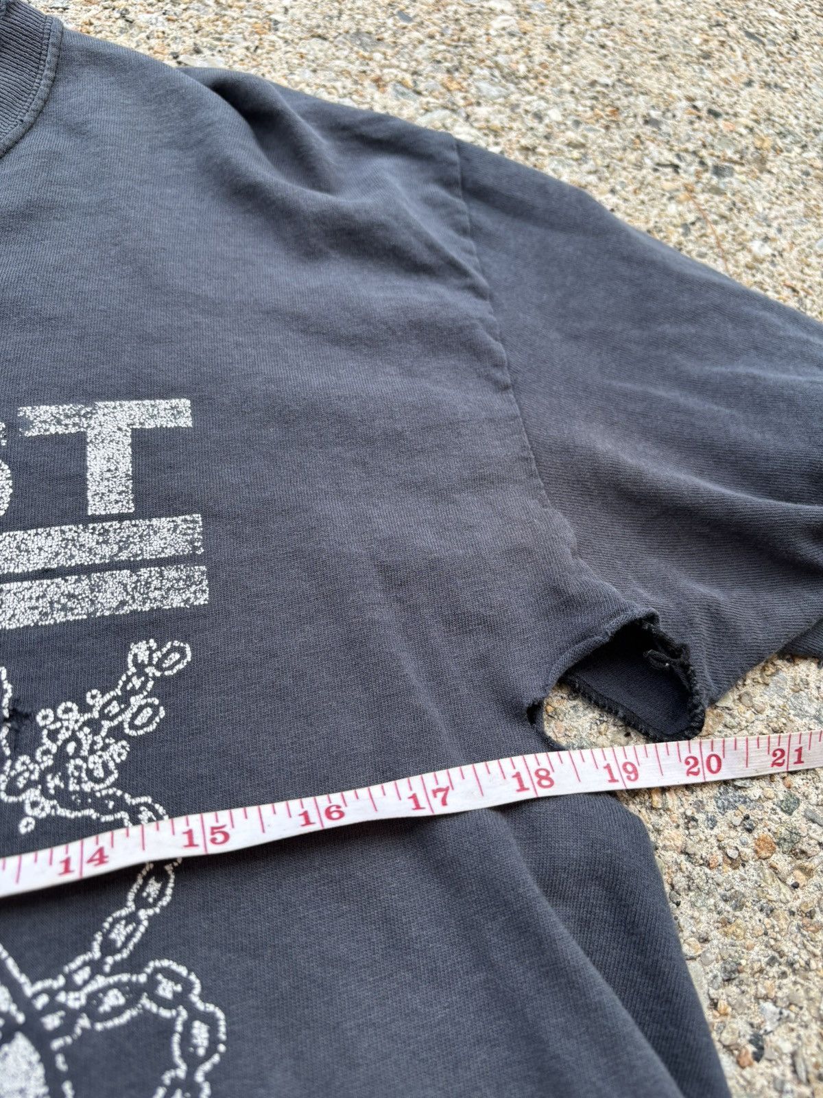 Vintage Vintage Infest Band tee charles bronson rare Size US M / EU 48-50 / 2 - 6 Thumbnail