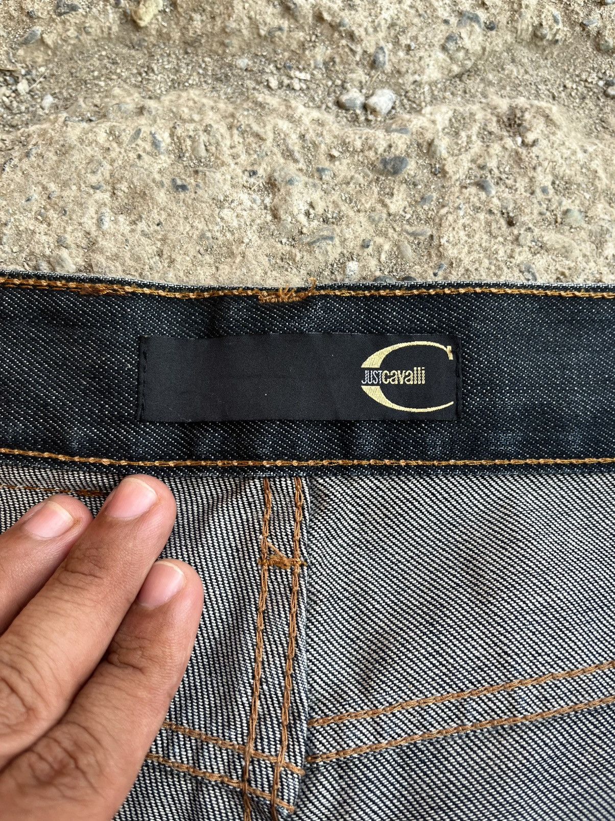 Just Cavalli AW2007 JUST CAVALLI BLACK WAXED SPIRAL JEANS Size US 31 - 5 Thumbnail