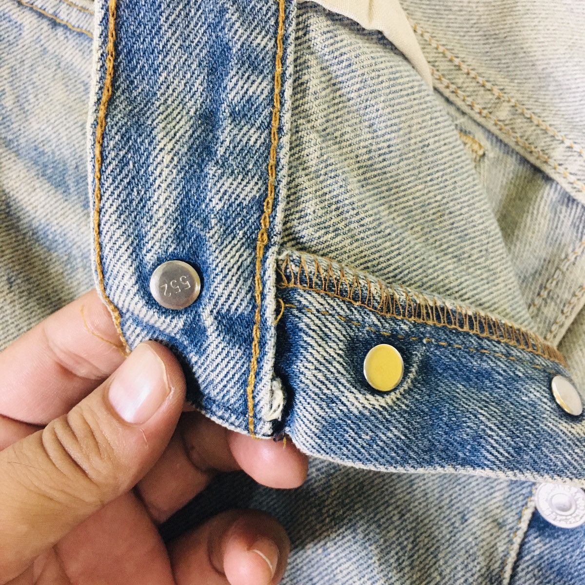 Levi's Vintage Clothing Vintage Levi’s 501xx Distress Size US 35 - 10 Thumbnail