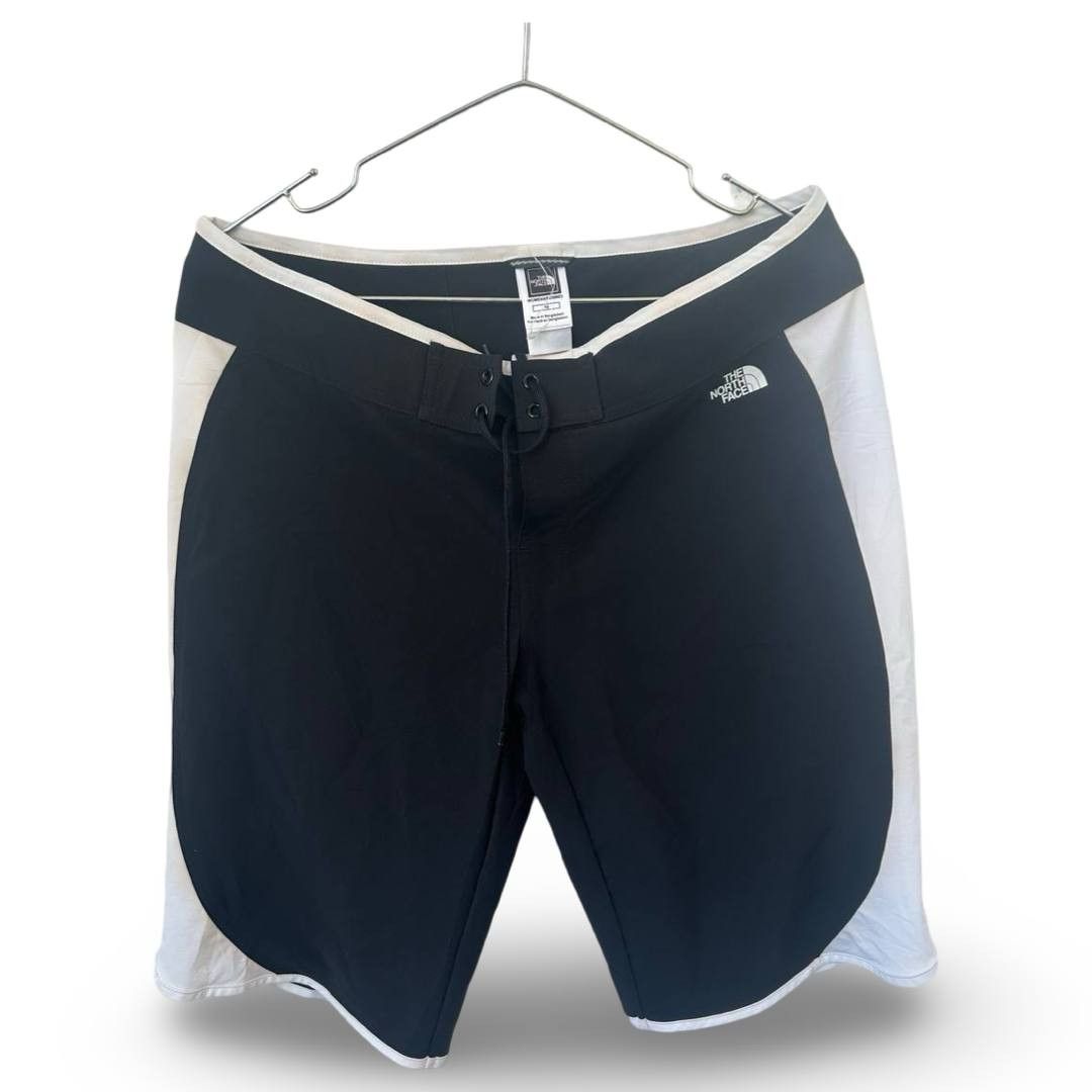 The North Face The North Face short #314 Size 32" / US 10 / IT 46 - 1 Thumbnail