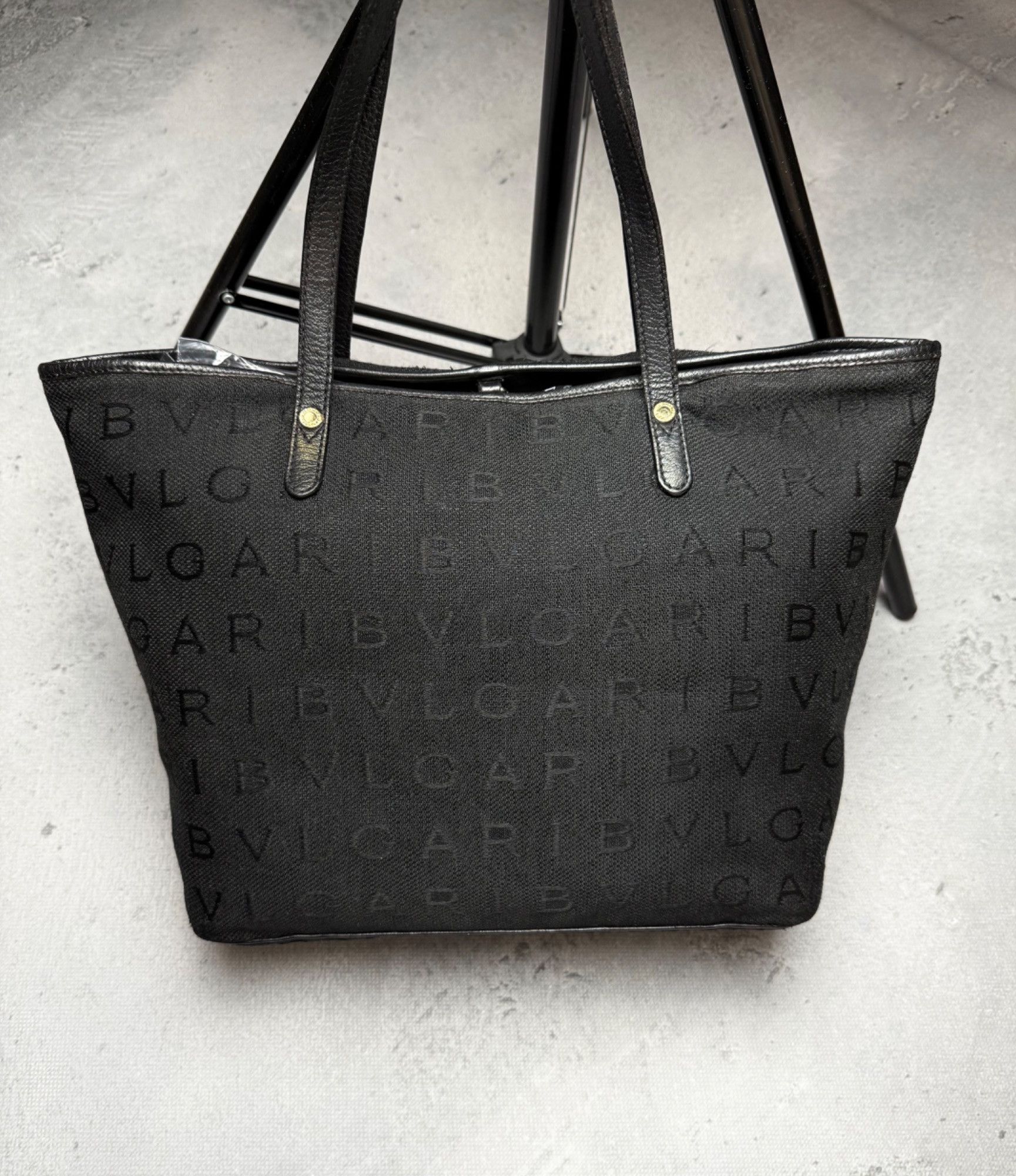 Bvlgari Bvlgari Black Monogram Handbag Tote Logomania Tote Bag y2k Size ONE SIZE - 11 Thumbnail