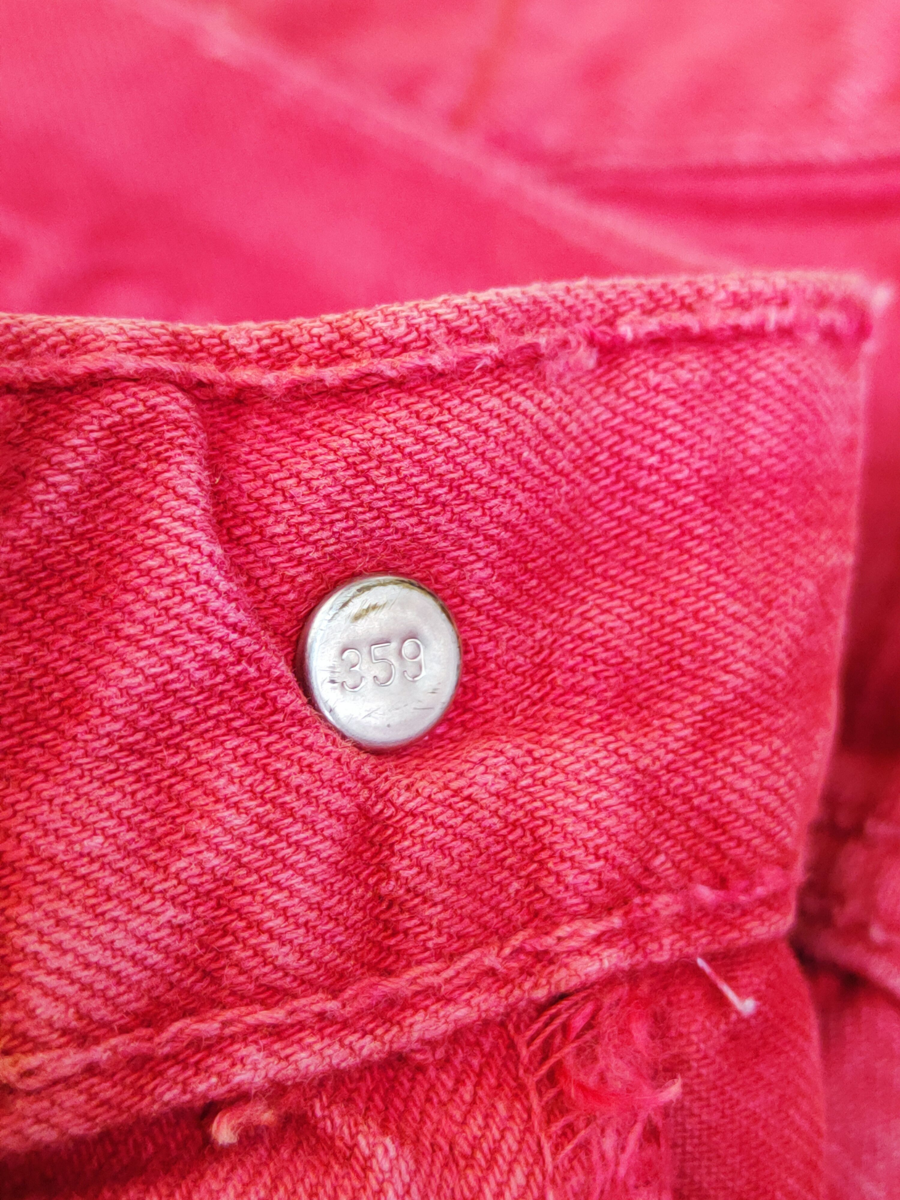 Levi's 501 Levi's Red Distressed Ripped denim #W505 Size US 29 - 20 Thumbnail