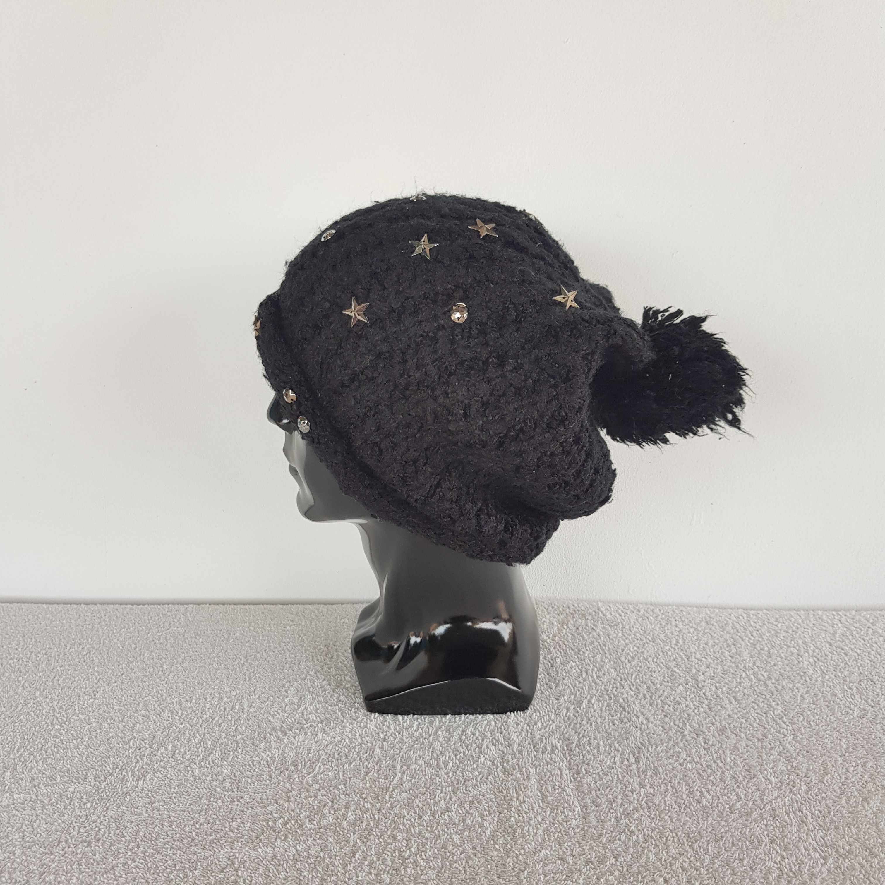 Japanese Brand Vintage Japanese Beanie Crochet Pom Pom Snow Caps Hats. Size ONE SIZE - 4 Thumbnail