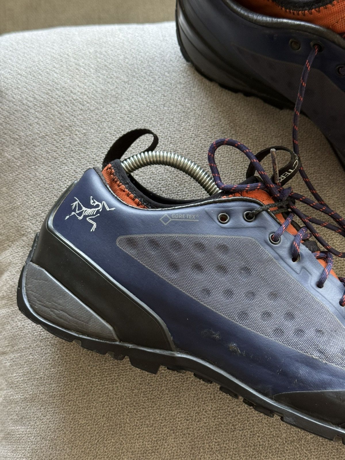 Arc'teryx Arcteryx Acrus Gore-Tex FL Hand Walking Vibram Shoes Size 42 Size US 9 / EU 42 - 2 Thumbnail