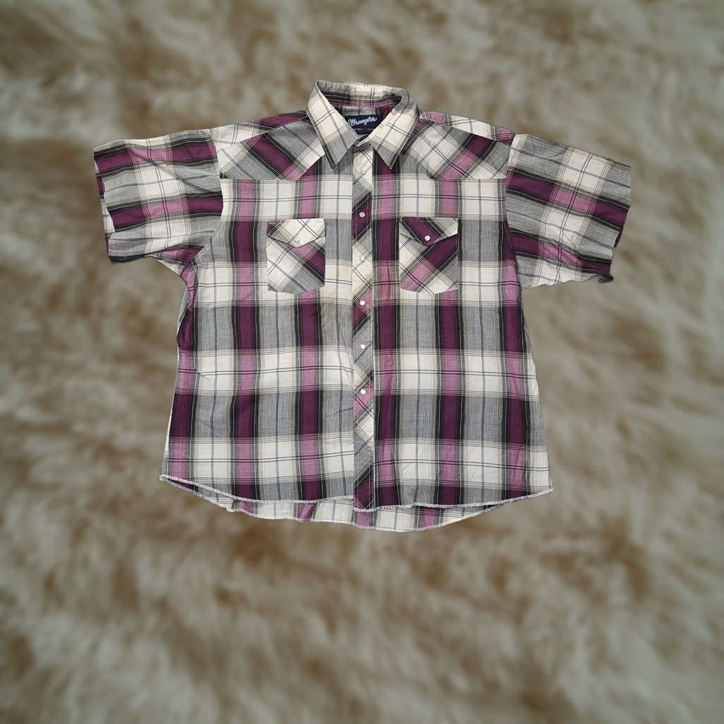 Wrangler VINTAGE Wrangler Shirt Mens 2XL Purple Plaid Western Pearl Snap Short Sleeve Shirt Mens 2XL Purple Plaid Western Pearl Snap Short Sleeve Size US XXL / EU 58 / 5 - 1 Thumbnail