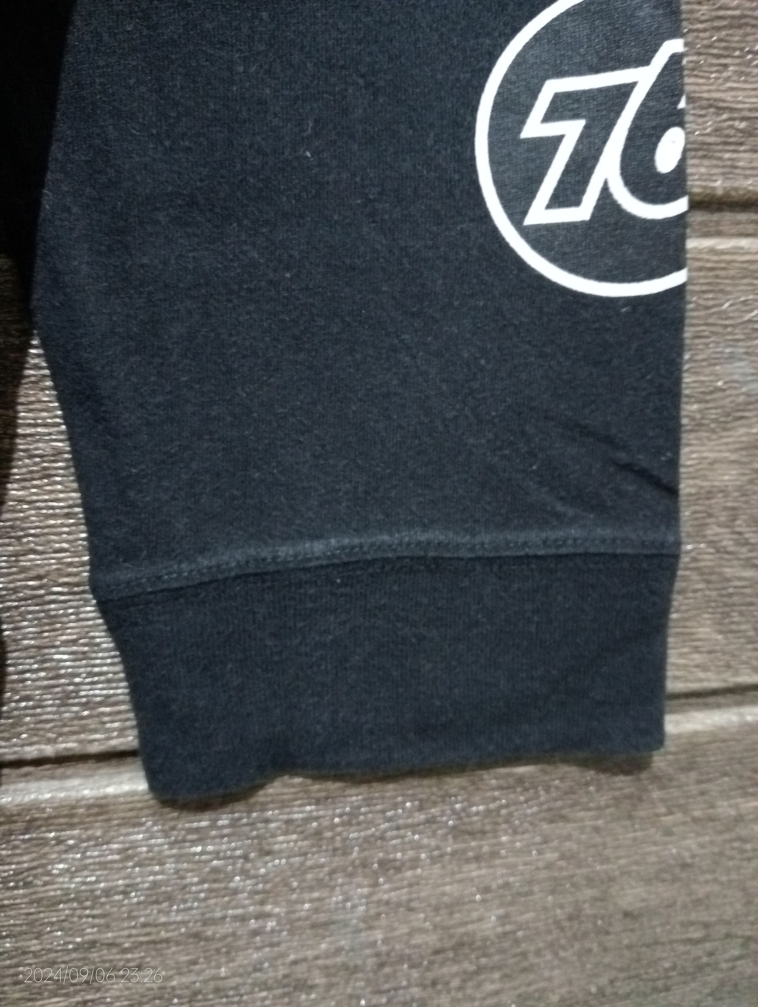 Japanese Brand Vintage Union 76 Embroidery Long Sleeve Tshirt Size US L / EU 52-54 / 3 - 11 Thumbnail