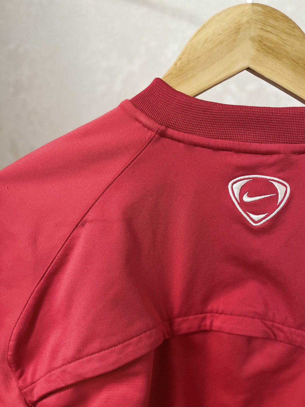 Vintage Nike Arsenal Vintage 2004/2006 Storm Fit Sweatshirt Size US XXS / EU 40 - 3 Thumbnail