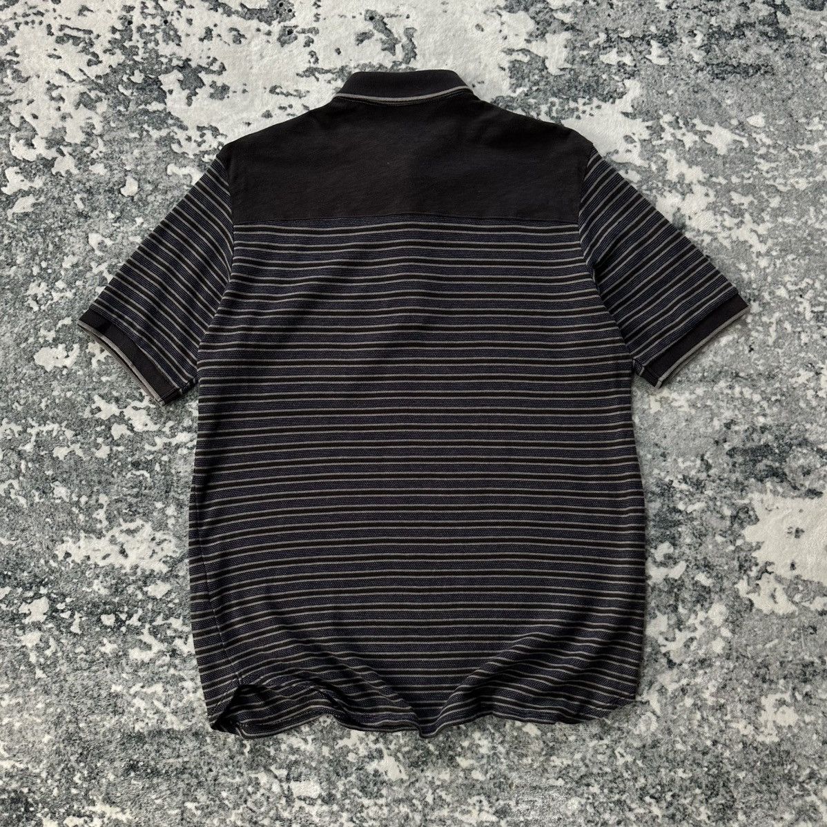 Undercover × Uniqlo Uniqlo X Undercover ‘UU’ Polo Shirt Size US L / EU 52-54 / 3 - 3 Thumbnail