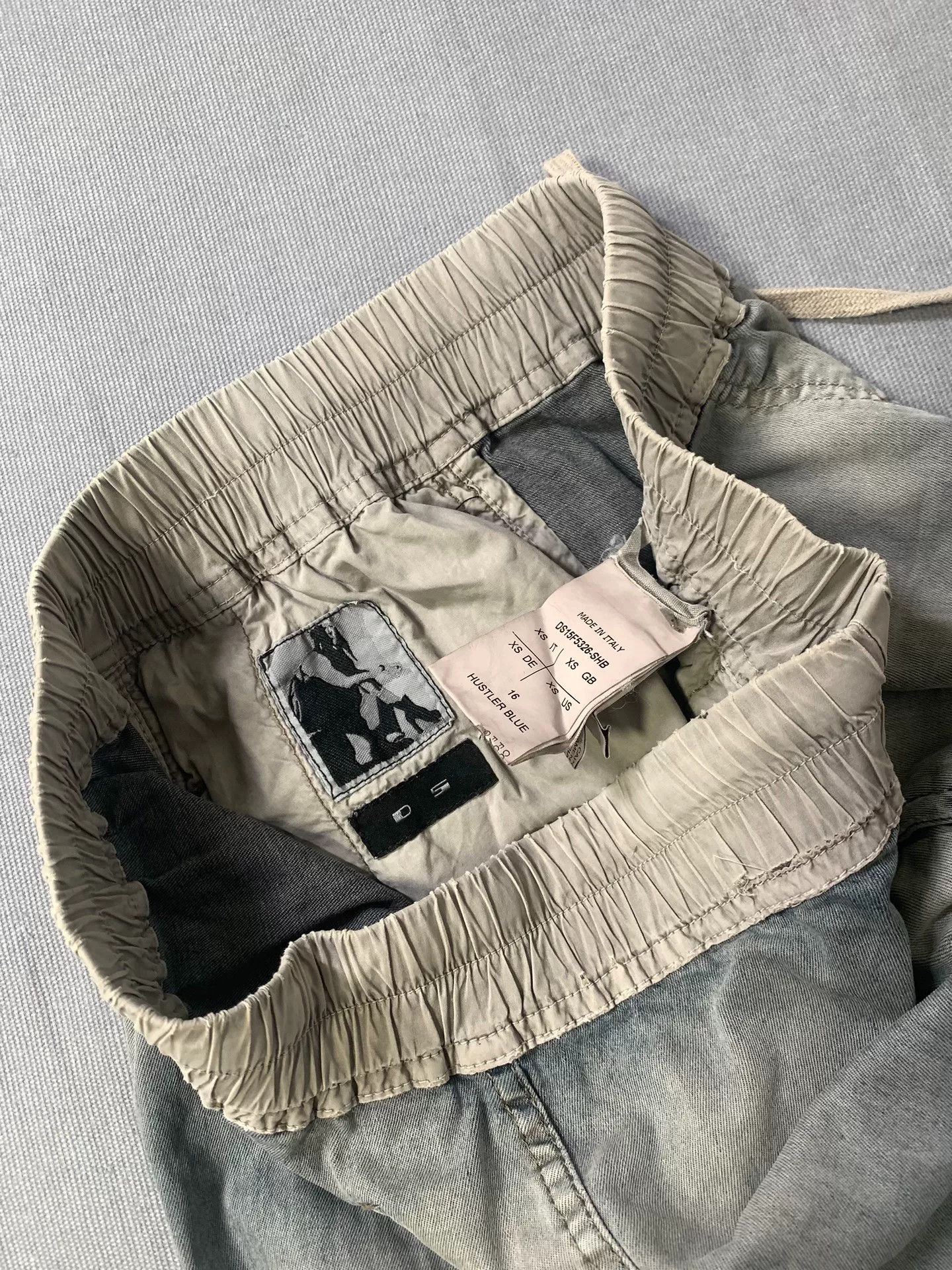 Rick Owens Drkshdw Rick Owens DRKSHDW Cropped Distressed Jeans Size US 31 - 1 Thumbnail