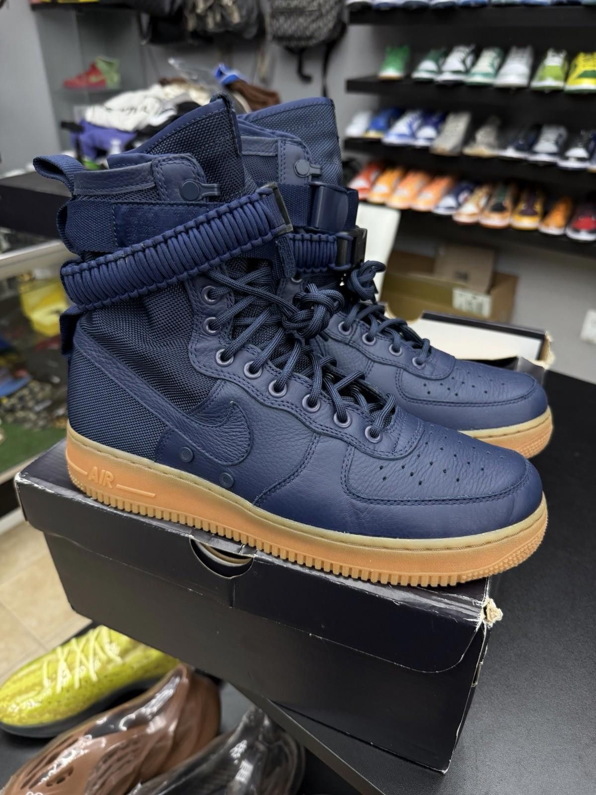 Nike Nike SF Air Force 1 High Men’s Size 10 Midnight Navy Blue Size US 10 / EU 43 - 4 Thumbnail