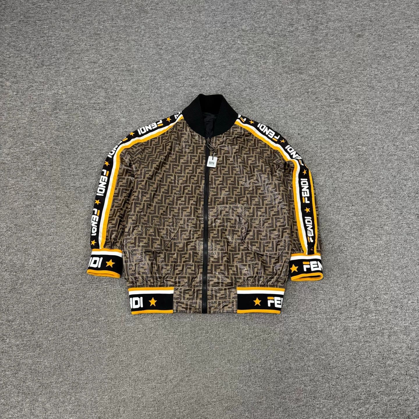 Fendi Fendi Double F Monogram Bomber Jacket Size US XXS / EU 40 - 1 Thumbnail