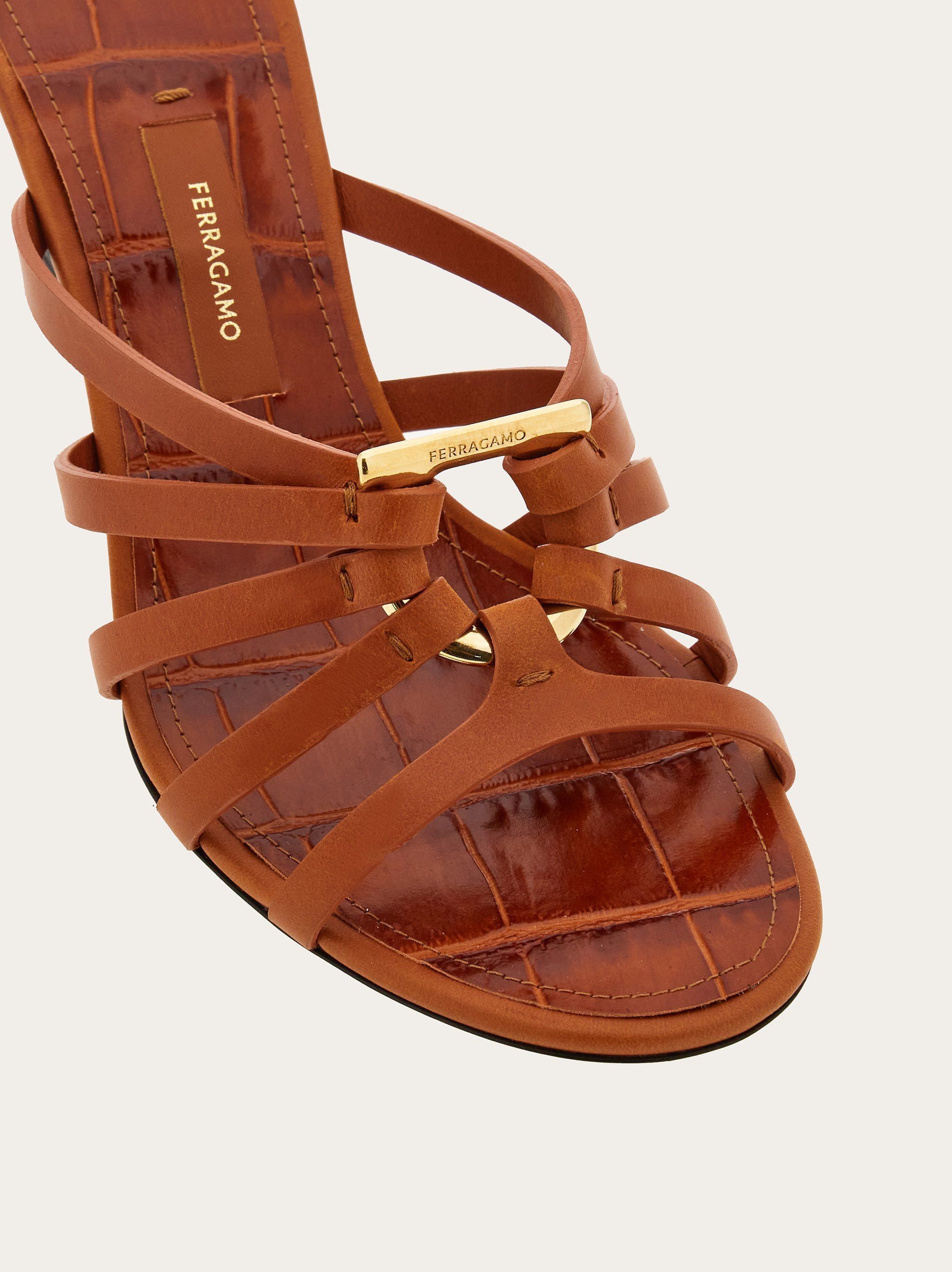 Salvatore Ferragamo o1s1rm0924 Gancini Wedge Slide in Brown Size US 5.5 / IT 35.5 - 6 Thumbnail