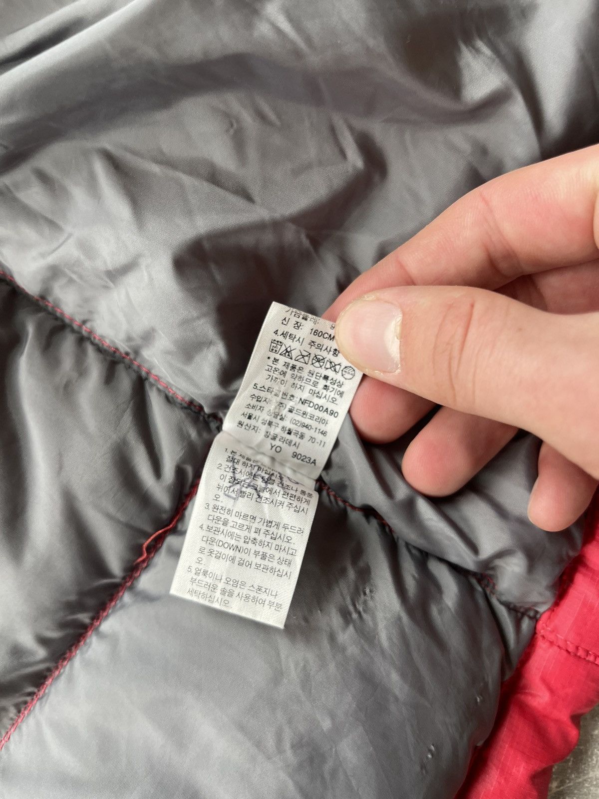 The North Face × Vintage The North Face 700 Goose Down Puffer Jacket Pink Korea Size M / US 6-8 / IT 42-44 - 14 Thumbnail