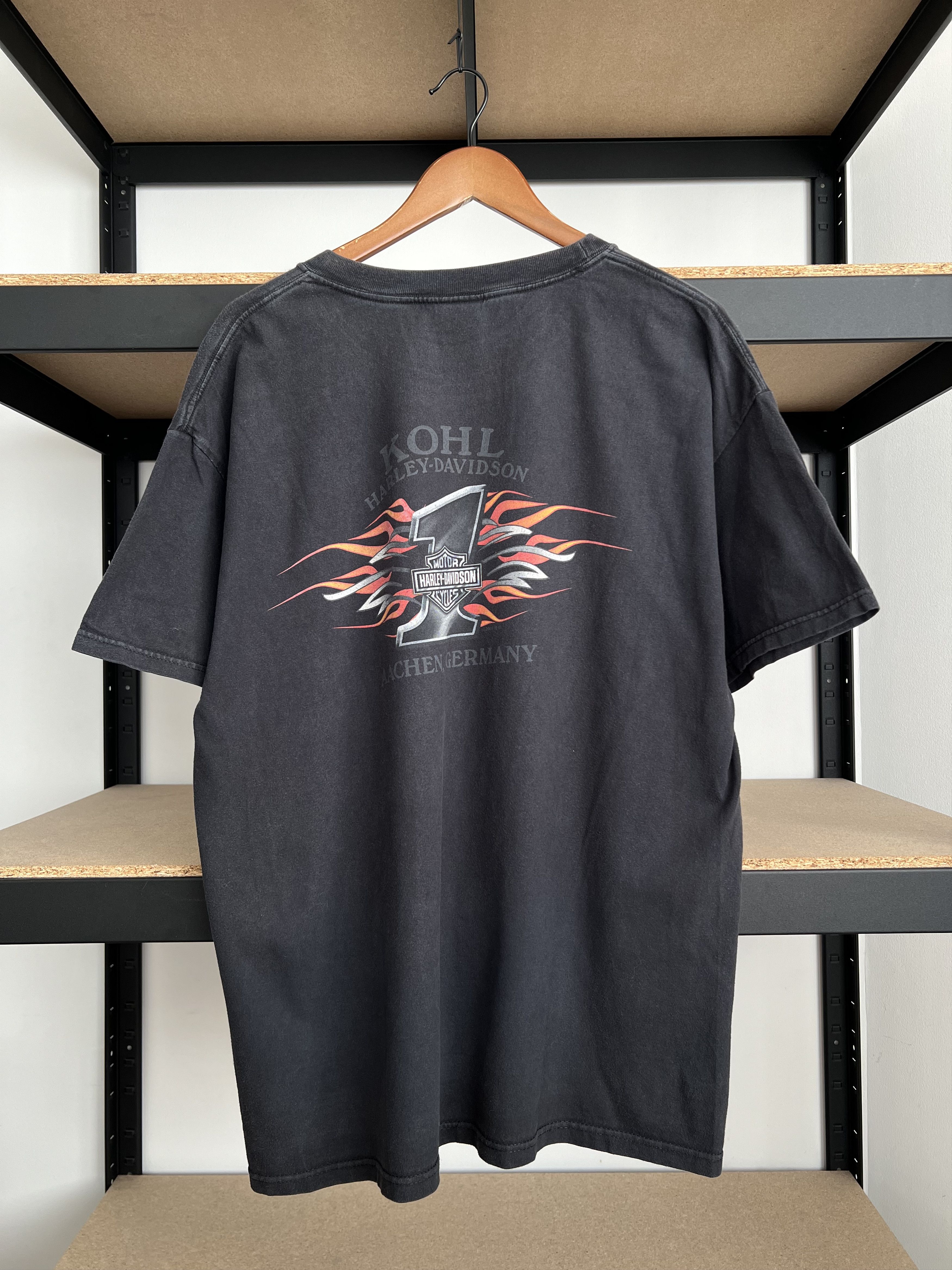 Harley Davidson Vintage 2006 Harley Davidson Motorcycle Fire Flame T-shirt Size US XL / EU 56 / 4 - 2 Thumbnail
