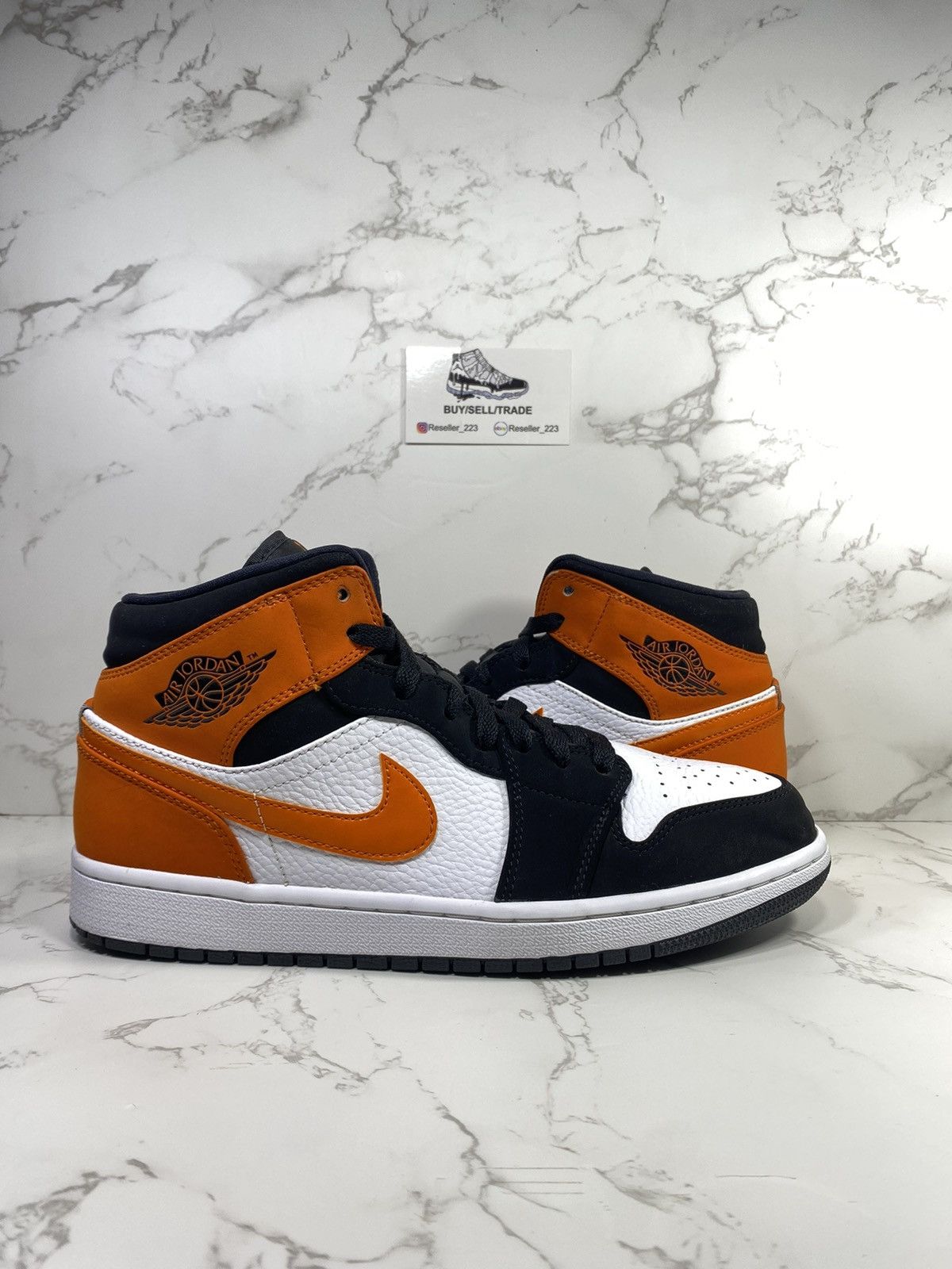 Jordan Brand Air Jordan 1 Mid 'Shattered Backboard' Size US 9 / EU 42 - 1 Thumbnail