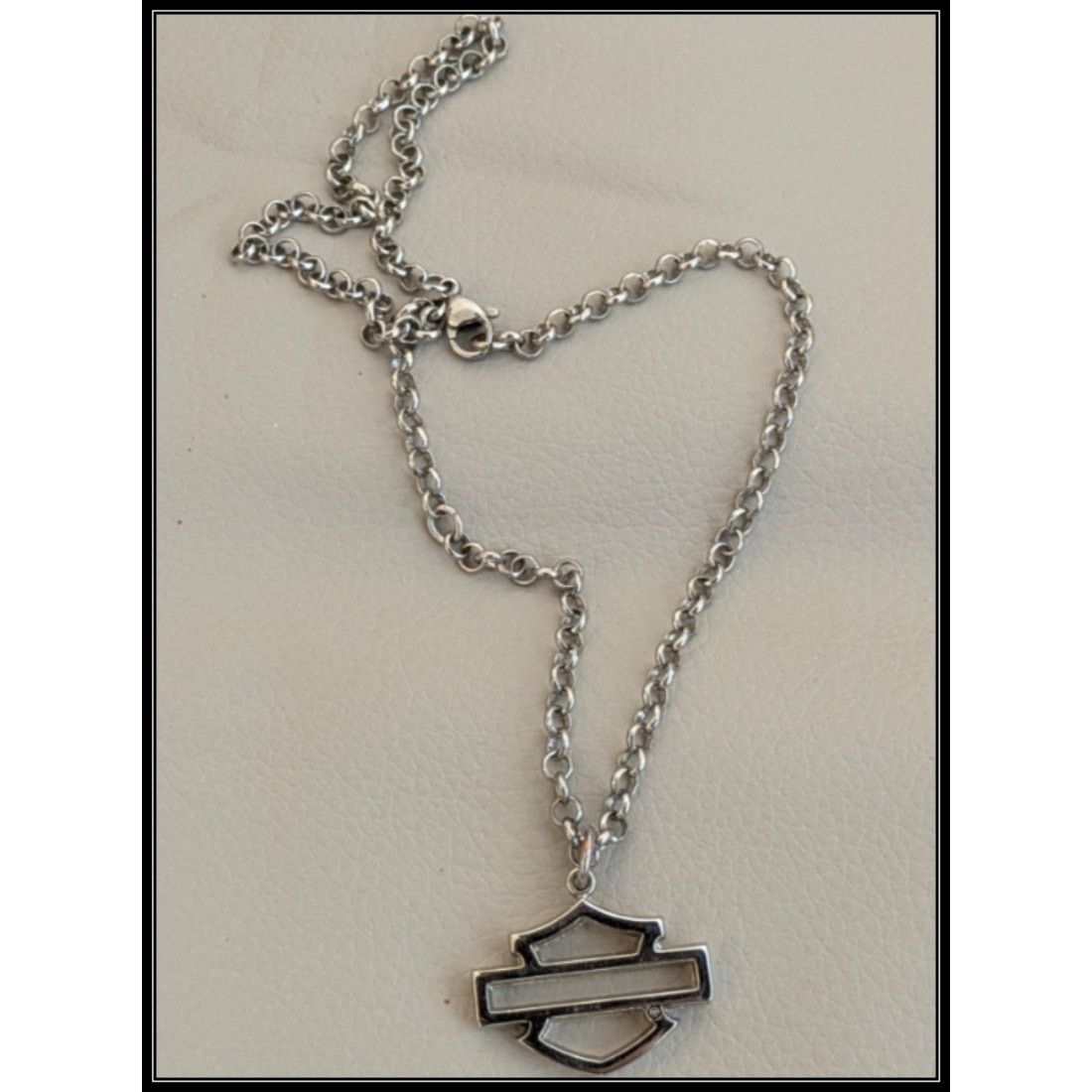 Harley Davidson HARLEY DAVIDSON MOTORCYCLES Bar & Shield Pendant Necklace Size ONE SIZE - 3 Thumbnail