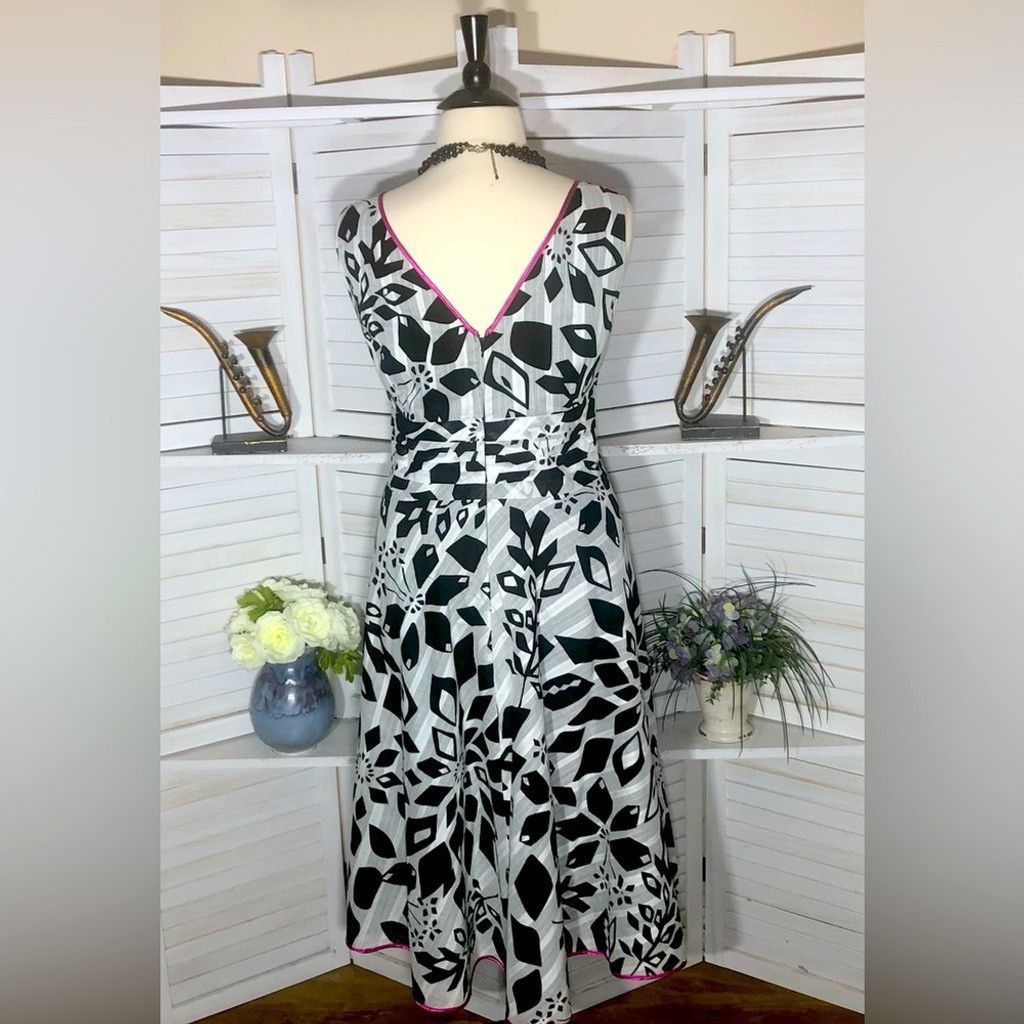 Vintage NWT Lane Bryant plus size Black White Floral Dress Sz 22 Size 3XL / US 20-22 - 2 Thumbnail