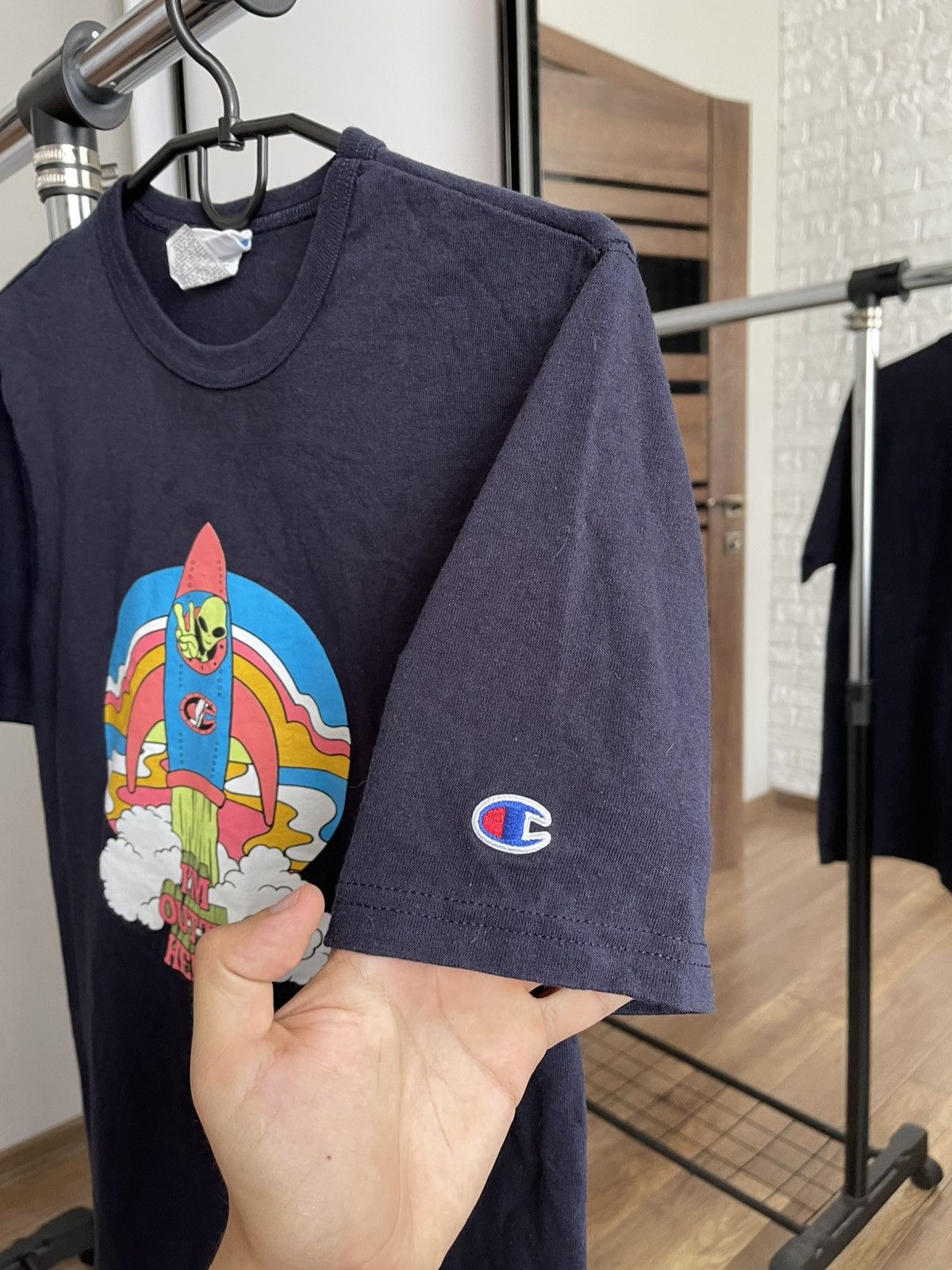 Champion Champion UFO T-Shirt Tee I’m Outta Here Size US S / EU 44-46 / 1 - 7 Thumbnail