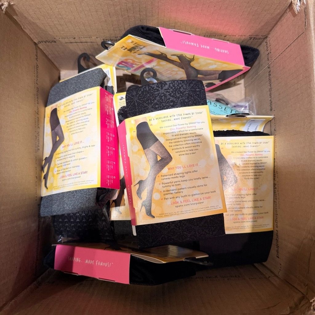 Spanx SPANX Wholesale Bundle Size 5/E | 10 Pieces Assorted Bundle Size ONE SIZE - 6 Thumbnail